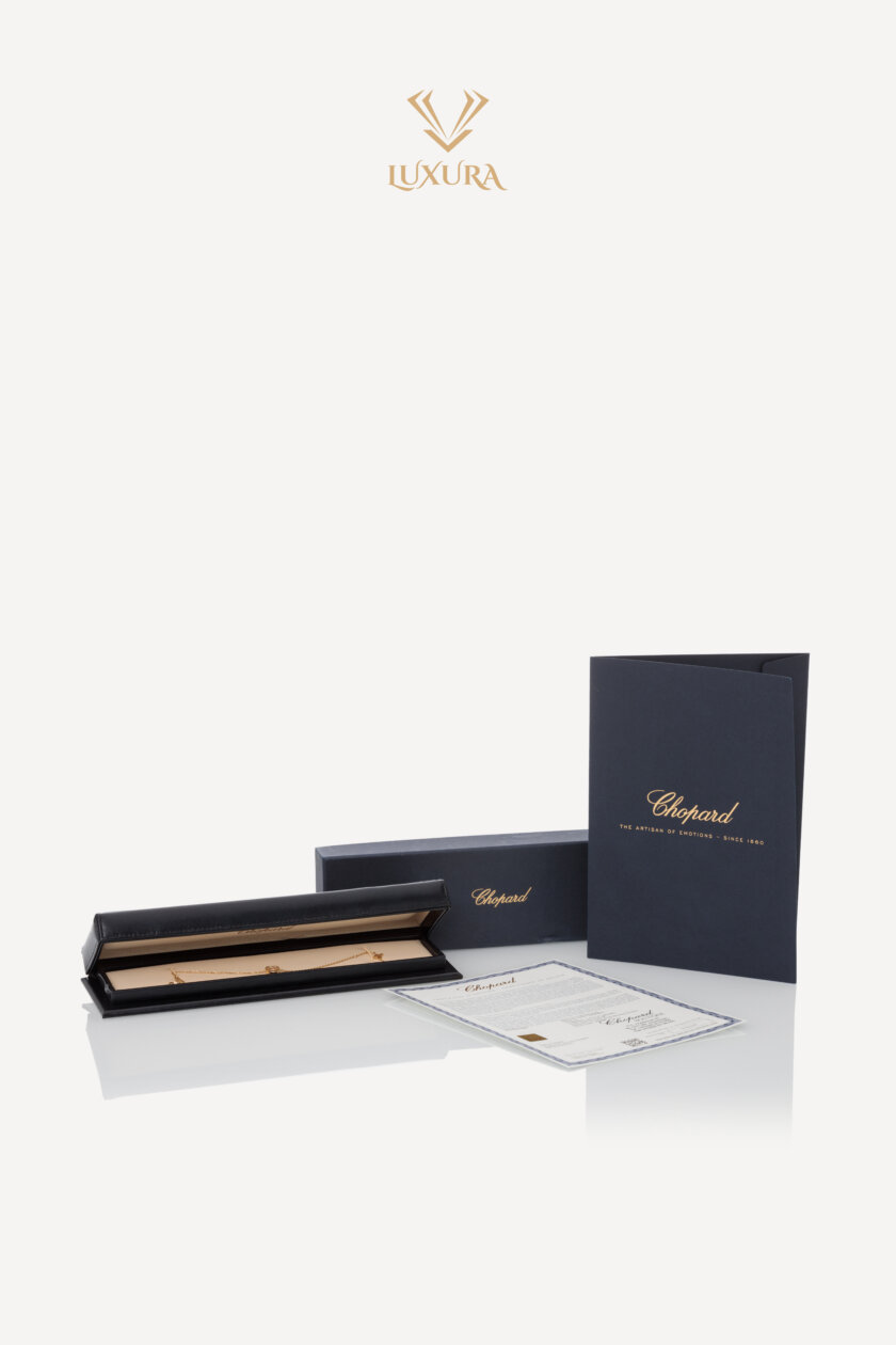 <span style="font-size: 10px; color: rgb(101, 101, 101);letter-spacing: .15em;">HARD TO FIND</span><br><strong> CHOPARD </strong><br><div style="margin-top:10px; font-size:16px;">Happy Diamonds Icons 18K Yellow Gold Bracelet </div><br> - Image 2