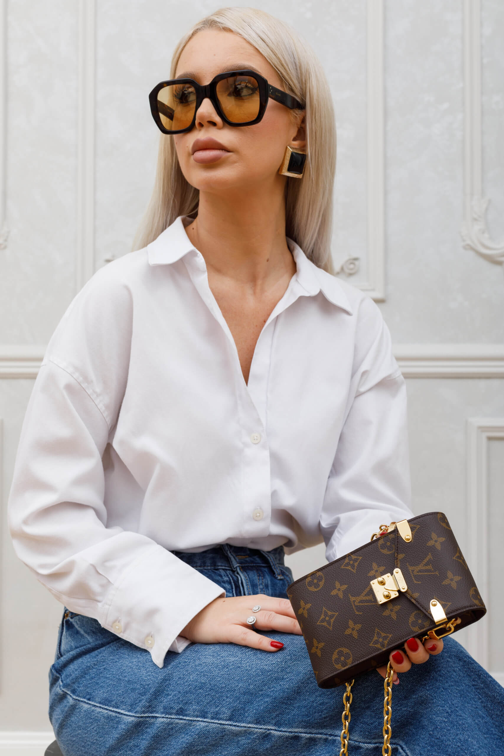 <span style="font-size: 10px; color: rgb(101, 101, 101);letter-spacing: .15em;">HARD TO FIND</span><br><strong> LOUIS VUITTON </strong><br><div style="margin-top:10px;font-size:16px;">Monogram Phone Pouch Metis Monogram Canvas M13572</div><br> - Image 6