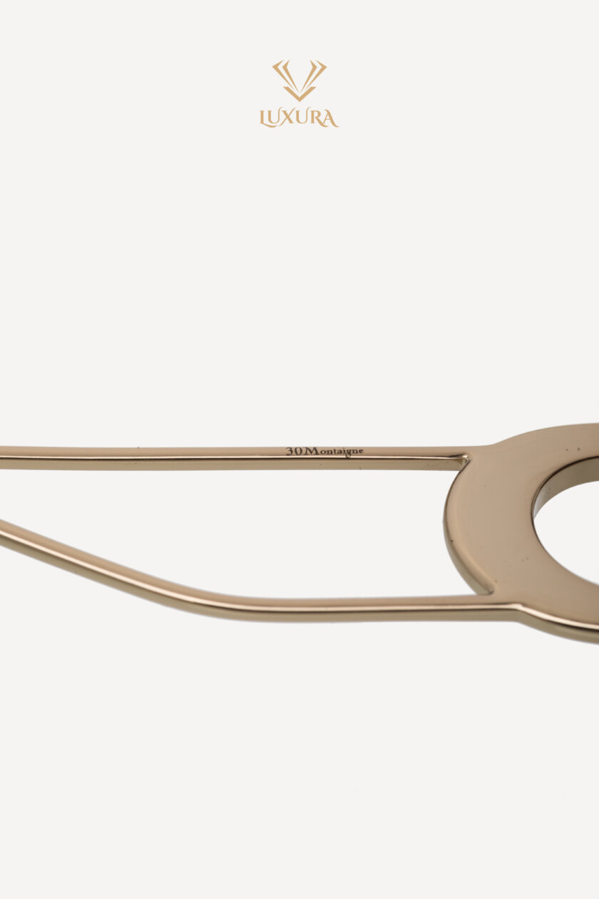 <span style="font-size: 10px; color: rgb(101, 101, 101);letter-spacing: .15em;">BEST DEAL </span><br><strong> DIOR</strong><br><div style="margin-top:10px; font-size:16px;">30 Montaigne SU Oversized Square Sunglasses Black</div><br> - Image 15