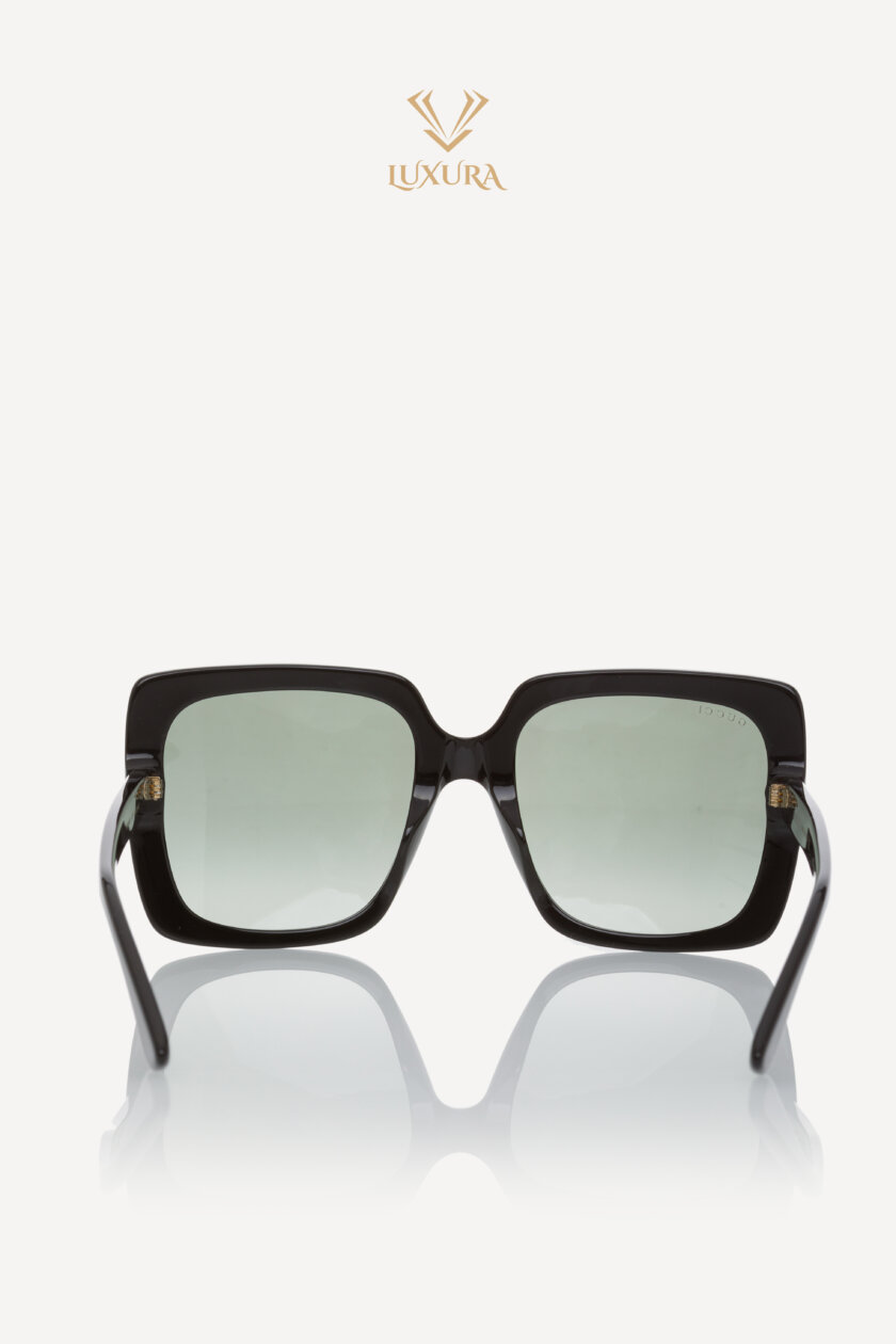 <span style="font-size: 10px; color: rgb(101, 101, 101);letter-spacing: .15em;">BEST DEAL</span><br><strong> GUCCI </strong><br><div style="margin-top:10px; font-size:16px;">Square Sunglasses Black Silver</div><br> - Image 7