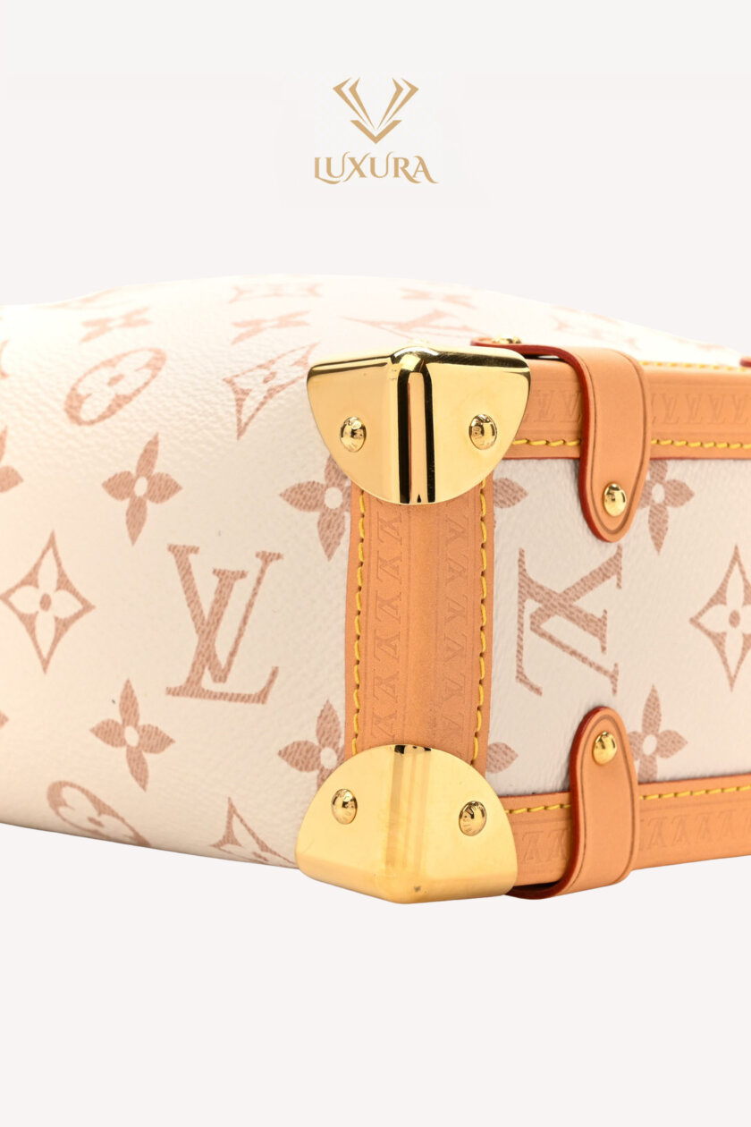 <span style="font-size: 10px; color: rgb(101, 101, 101);letter-spacing: .15em;">HARD TO FIND</span><br><strong> LOUIS VUITTON </strong><br><div style="margin-top:10px; font-size:16px;">Monogram Dune Side Trunk MM M26287</div></br> - Image 4