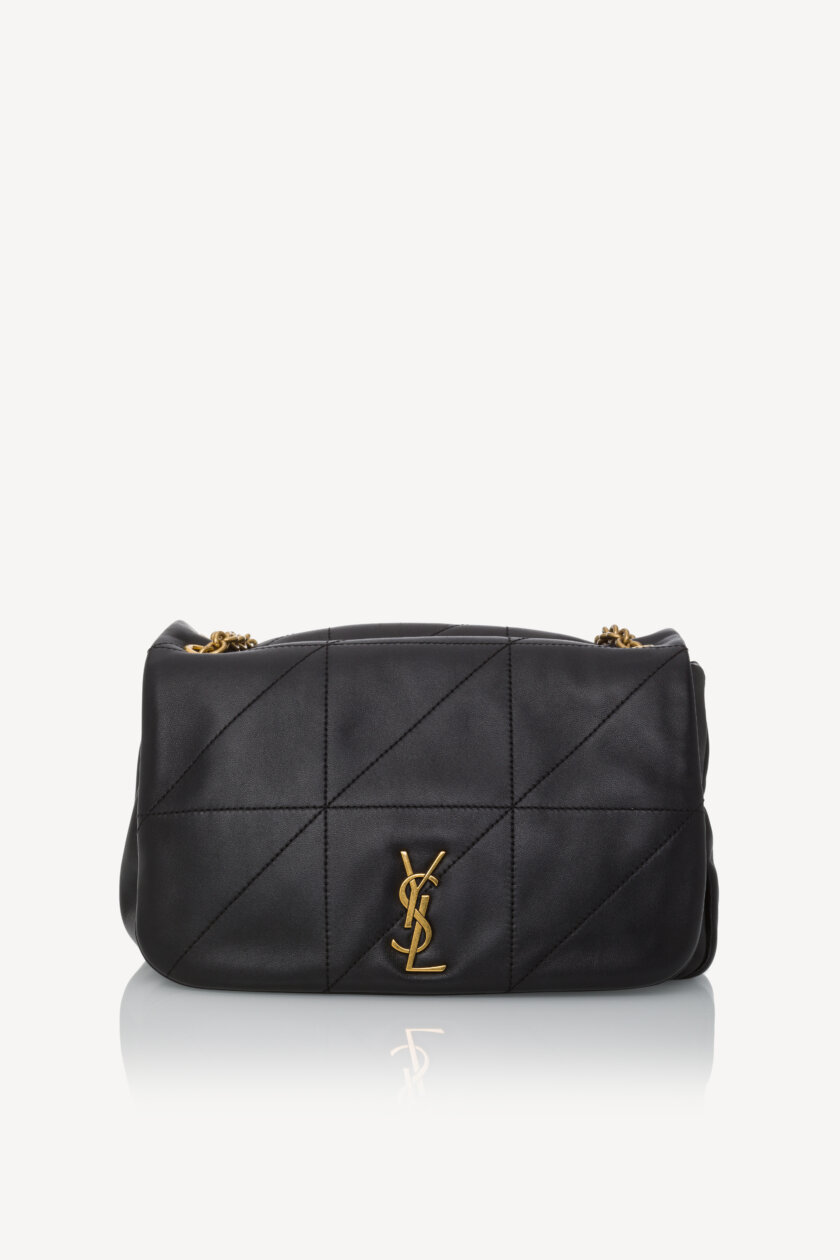 <span style="font-size: 10px; color: rgb(101, 101, 101);letter-spacing: .15em;">HARD TO FIND</span><br><strong> SAINT LAURENT </strong><br><div style="margin-top:10px; font-size:16px;">Lambskin Matelasse Monogram Small Jamie 4.3 Black</div><br> - Image 5