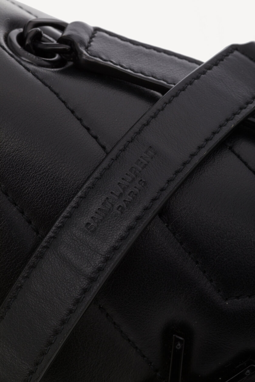 Genti | SAINT LAURENT Calfskin Y Quilted Monogram Monochrome Loulou Small Crossbody Bag Black