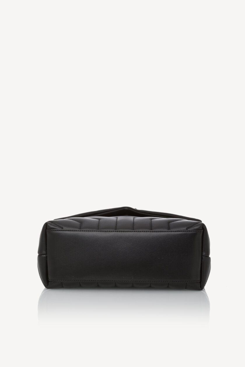 Genti | SAINT LAURENT Calfskin Y Quilted Monogram Monochrome Loulou Small Crossbody Bag Black