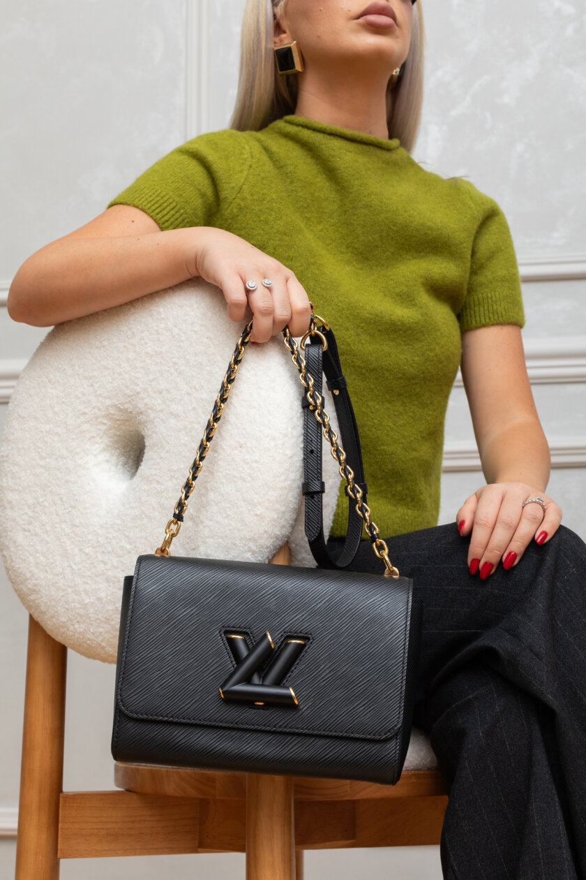 LOUIS VUITTON Epi Twist Braided Strap Shoulder Bag MM Black