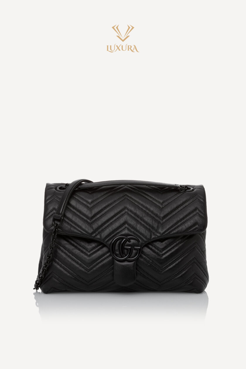 <span style="font-size: 10px; color: rgb(101, 101, 101);letter-spacing: .15em;">NEW COLLECTION</span><br><strong> GUCCI </strong><br><div style="margin-top:10px; font-size:16px;">GG Marmont Large Shoulder Bag Black Leather</div><br> - Image 4