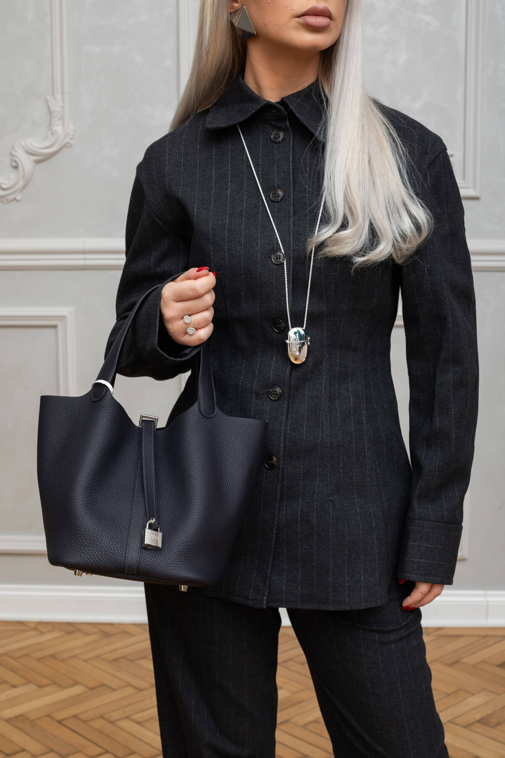 Genti | HERMES Taurillon Clemence Picotin Lock 22 MM Caban