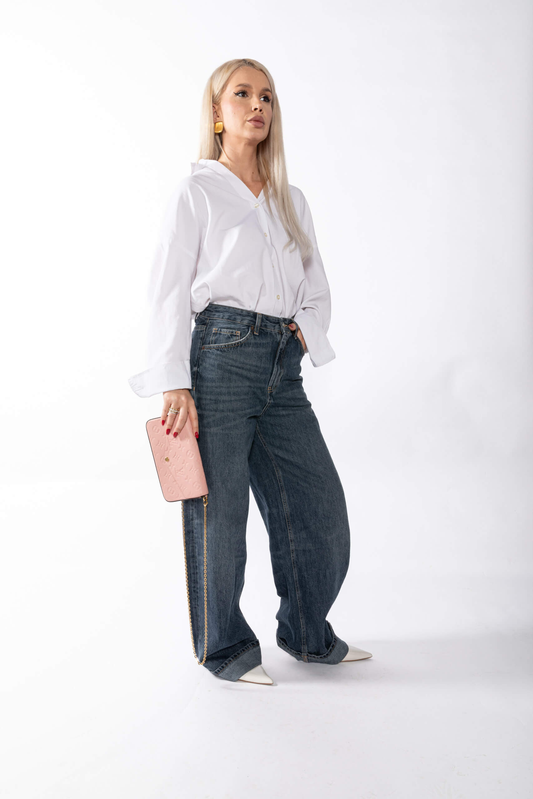 <span style="font-size: 10px; color: rgb(101, 101, 101);letter-spacing: .15em;">HARD TO FIND</span><br><strong> LOUIS VUITTON </strong><br><div style="margin-top:10px; font-size:16px;"> Felicie Pochete Monogram Empreinte Leather Rose Poudre M82608 </div><br> - Image 6