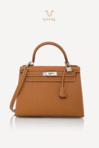 Genti | HÈRMES Kelly Sellier 28 Gold Epsom Palladium Hardware