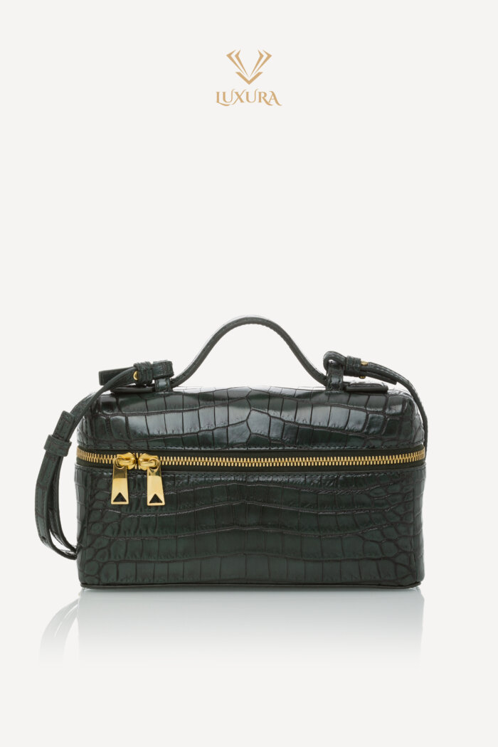 <span style="font-size: 10px; color: rgb(101, 101, 101);letter-spacing: .15em;">HARD TO FIND</span><br><strong> BOTTEGA </strong><br><div style="margin-top:10px; font-size:16px;">Vanity Mini Bang Bang Cocco Nilo Bag Black</div><br>