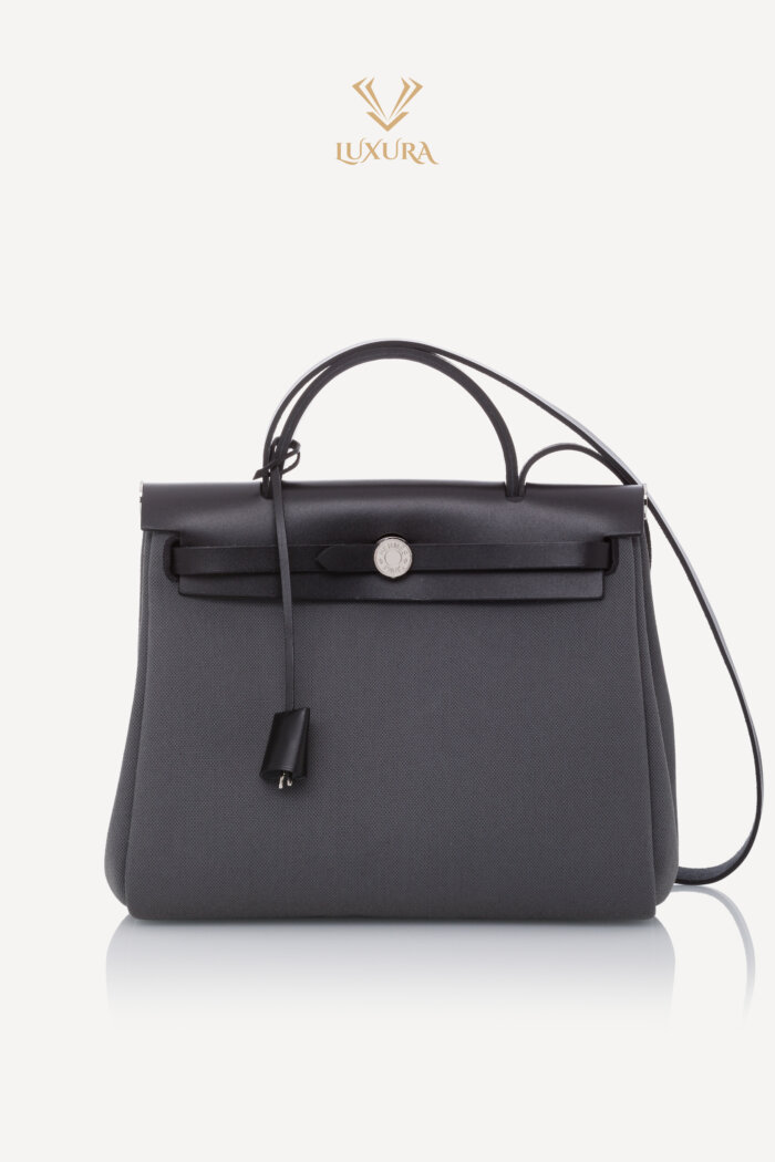 Genti | HERMES Herbag Zip 31 Laque Bag Ardoise Noir Noir