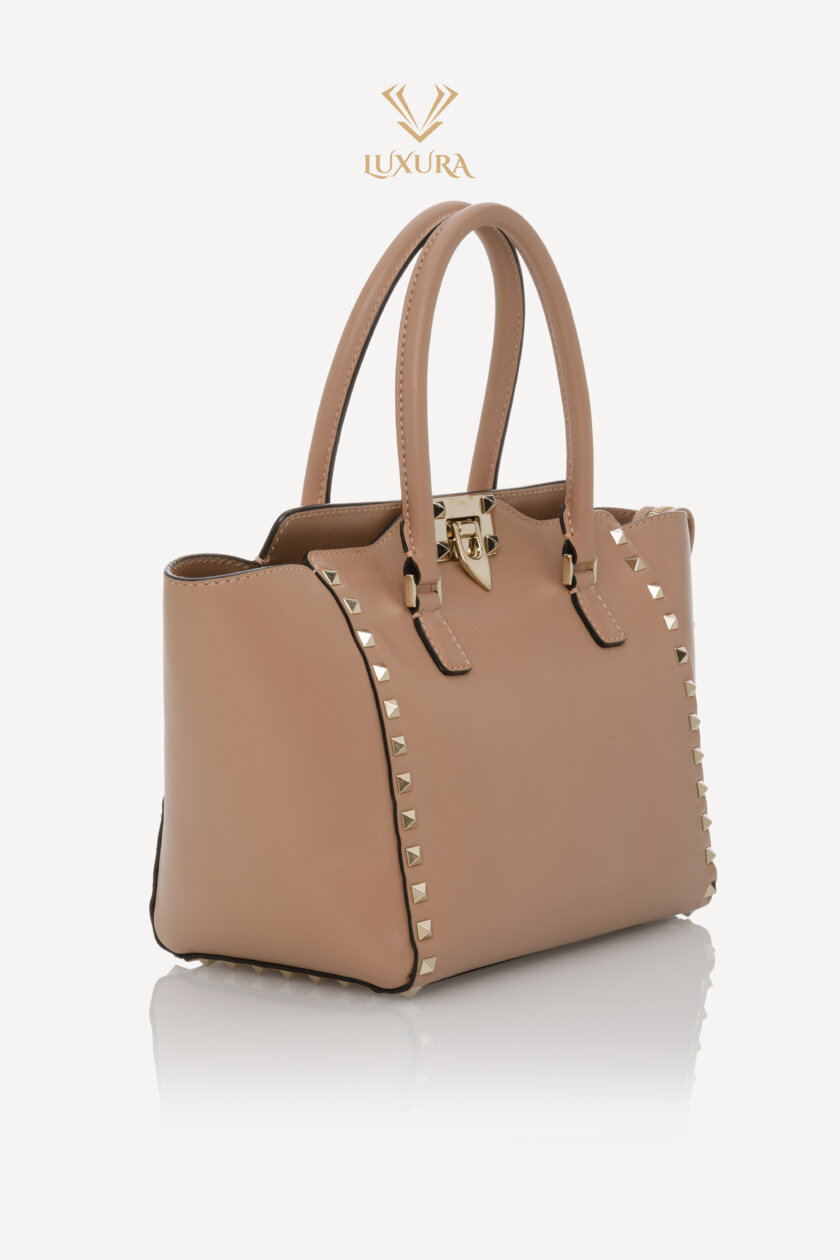 <span style="font-size: 10px; color: rgb(101, 101, 101);letter-spacing: .15em;">BEST DEAL</span><br><strong> VALENTINO </strong><br><div style="margin-top:10px; font-size:16px;">Vitello Small Rockstud Double Handle Tote Soft Noisette </div><br> - Image 3
