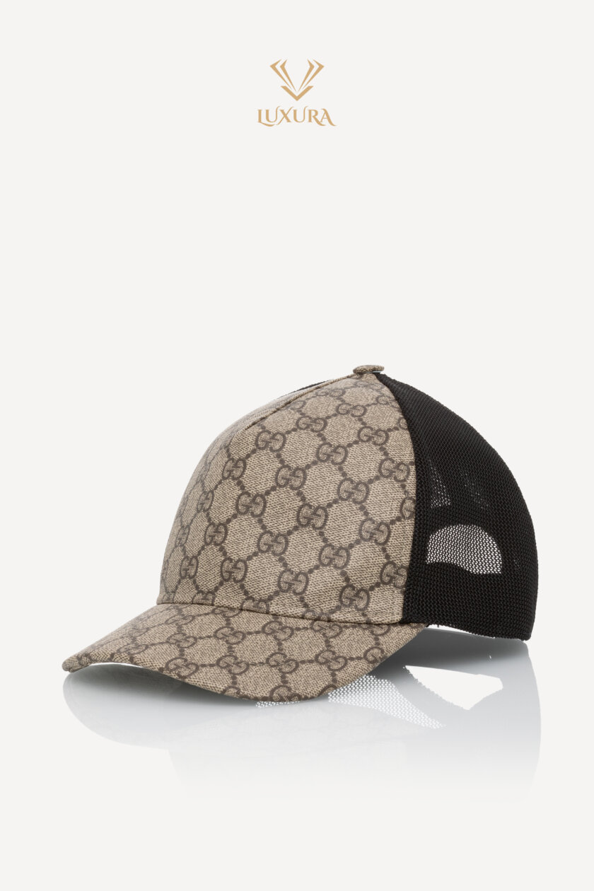 <span style="font-size: 10px; color: rgb(101, 101, 101);letter-spacing: .15em;">BEST DEAL</span><br><strong> GUCCI </strong><br><div style="margin-top:10px; font-size:16px;">GG Supreme Baseball Hat Black M 58</div><br>