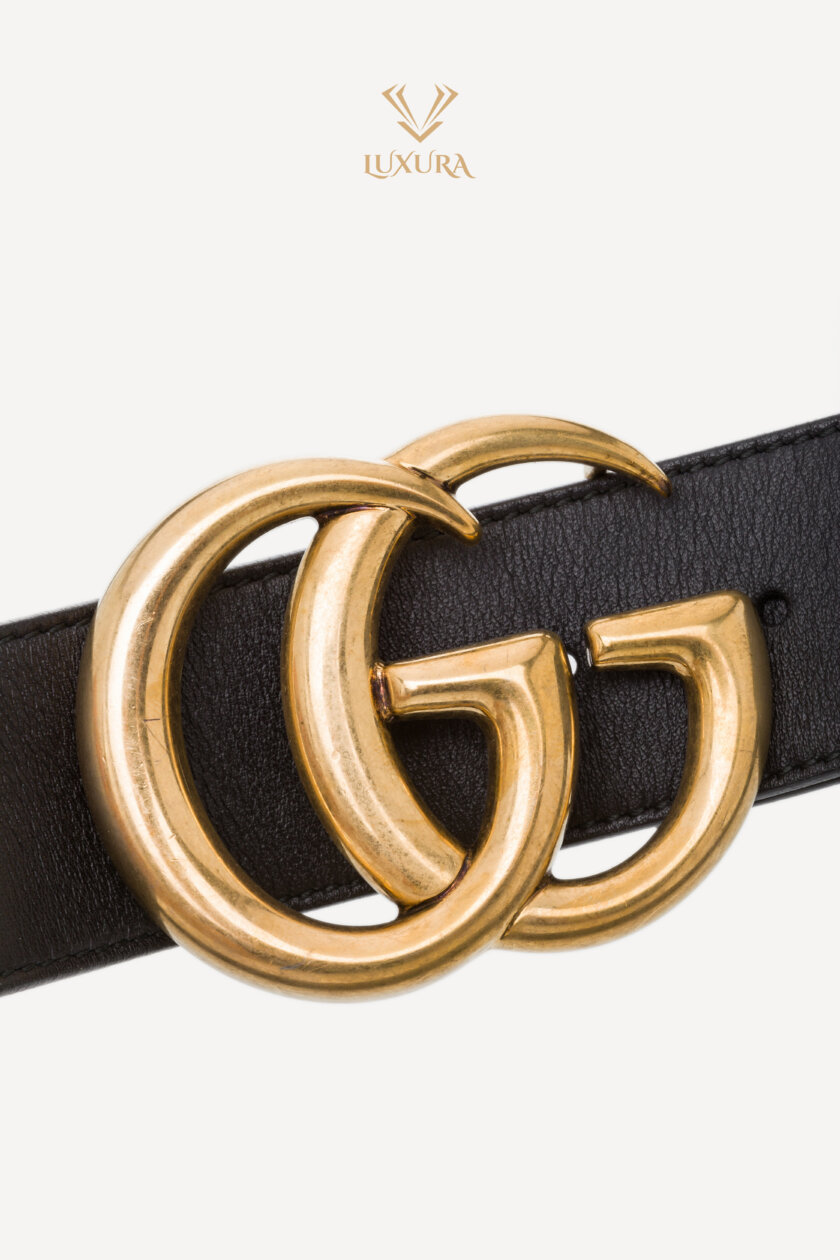 <span style="font-size: 10px; color: rgb(101, 101, 101);letter-spacing: .15em;">BEST DEAL</span><br><strong> GUCCI </strong><br><div style="margin-top:10px; font-size:16px;">Marmont Calfskin Double G 40mm Belt Black 85 </div><br> - Image 5