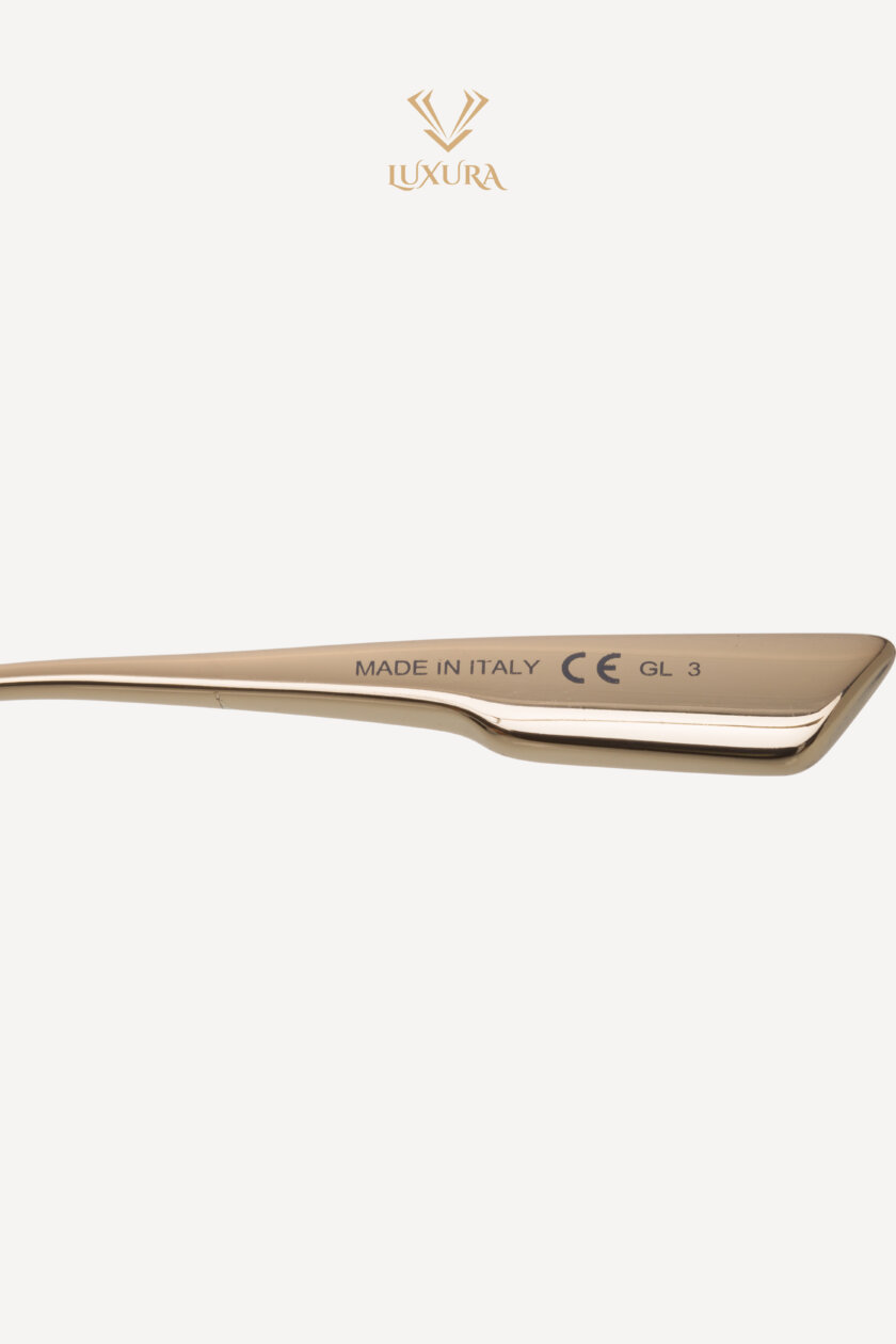 <span style="font-size: 10px; color: rgb(101, 101, 101);letter-spacing: .15em;">BEST DEAL </span><br><strong> DIOR</strong><br><div style="margin-top:10px; font-size:16px;">30 Montaigne SU Oversized Square Sunglasses Black</div><br> - Image 9