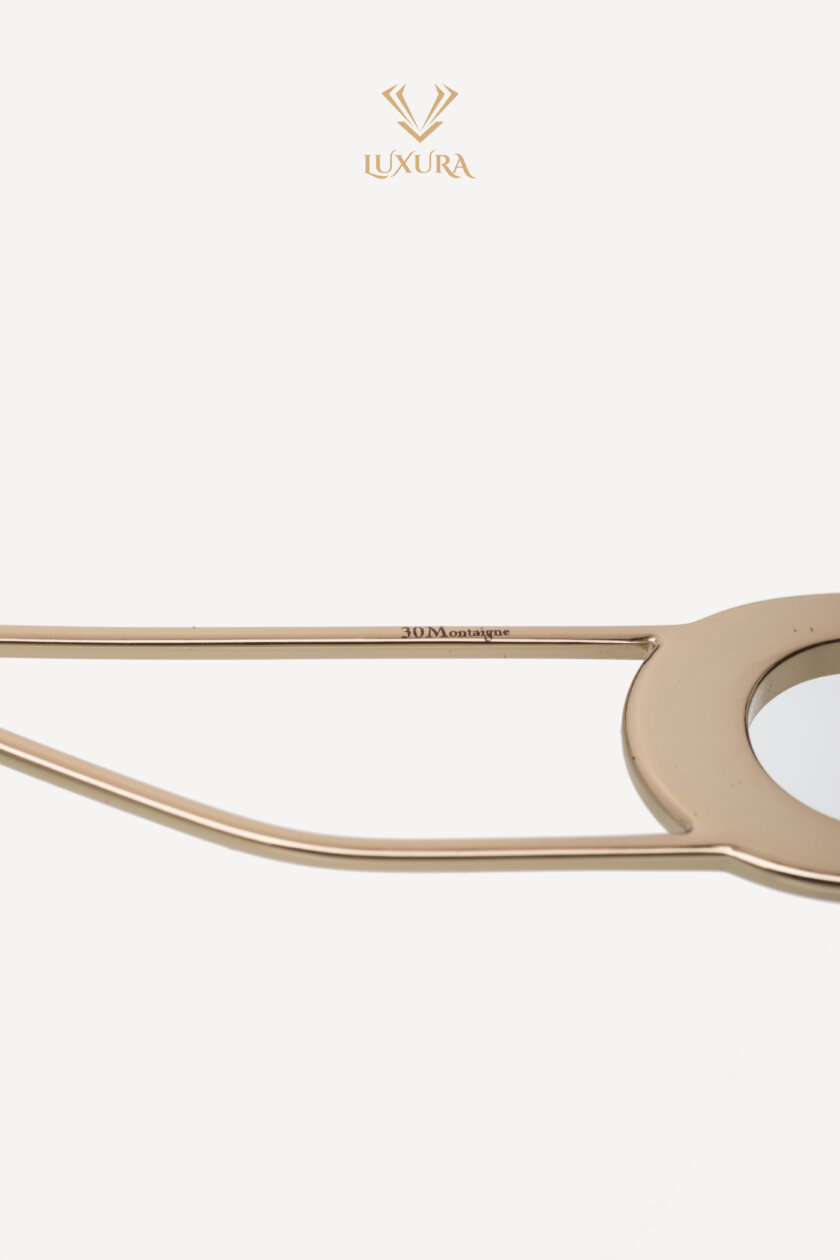 <span style="font-size: 10px; color: rgb(101, 101, 101);letter-spacing: .15em;">BEST DEAL </span><br><strong> DIOR</strong><br><div style="margin-top:10px; font-size:16px;">30 Montaigne SU Oversized Square Sunglasses Black</div><br> - Image 11