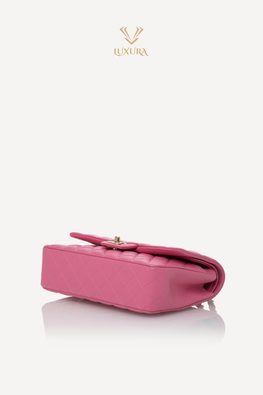 <span style="font-size: 10px; color: rgb(101, 101, 101);letter-spacing: .15em;">HARD TO FIND</span><br><strong> CHANEL </strong><br><div style="margin-top:10px;font-size:16px;">Classic Medium Double Flap Bag in Pink Caviar Calfskin with Gold Tone Hardware</div><br> - Image 23