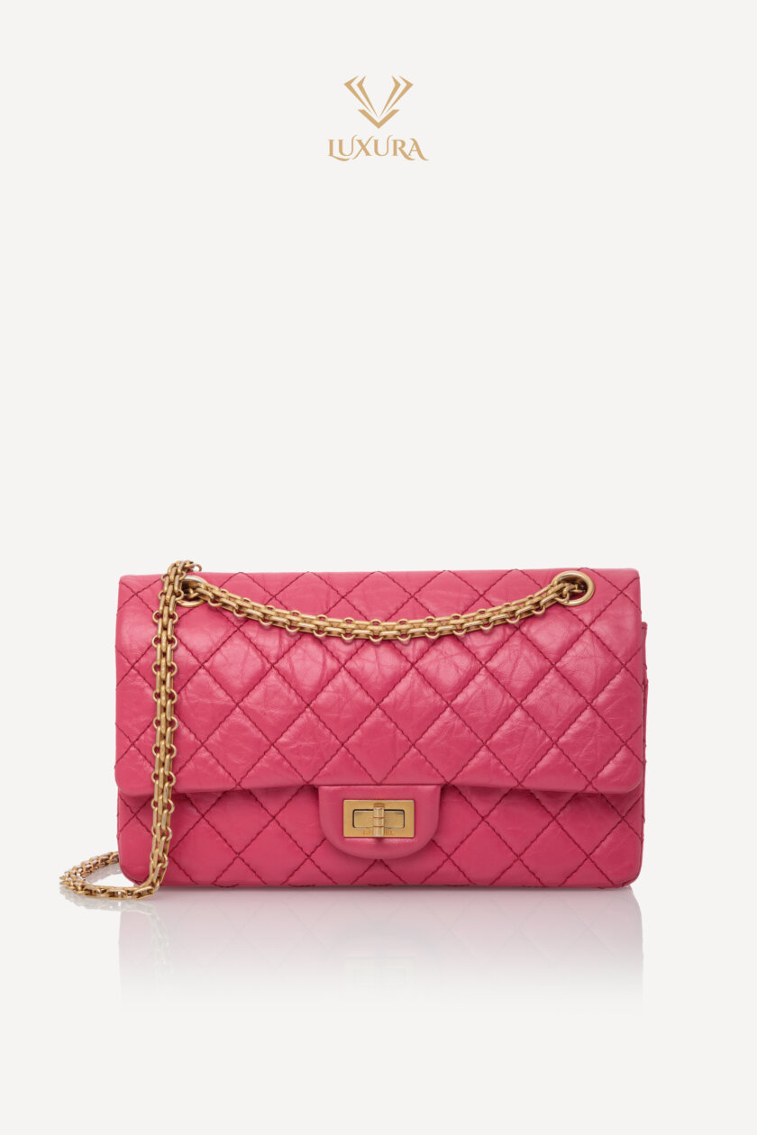 <span style="font-size: 10px; color: rgb(101, 101, 101);letter-spacing: .15em;">BEST DEAL</span><br><strong> CHANEL </strong><br><div style="margin-top:10px;font-size:16px;">2.55 Bag Aged leather gold effect metal Raspberry Pink</div><br> - Image 4