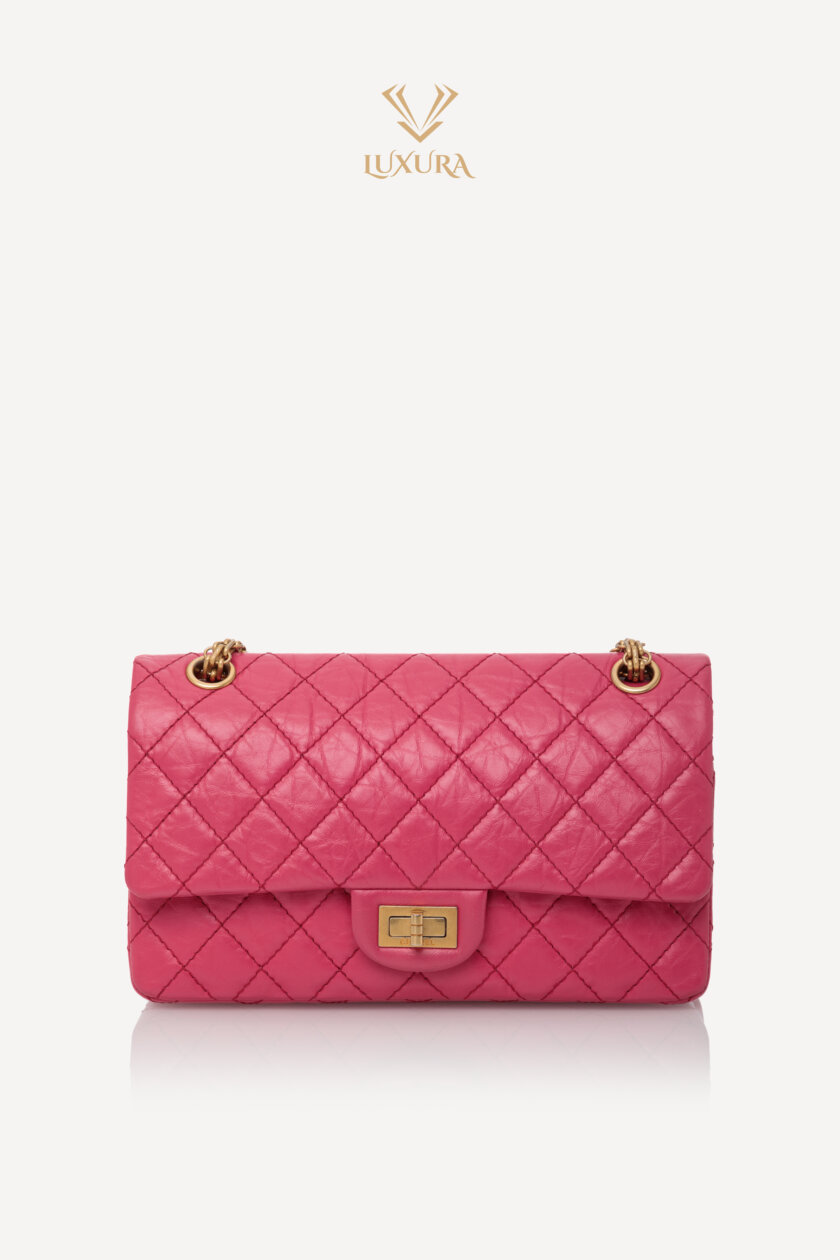 <span style="font-size: 10px; color: rgb(101, 101, 101);letter-spacing: .15em;">BEST DEAL</span><br><strong> CHANEL </strong><br><div style="margin-top:10px;font-size:16px;">2.55 Bag Aged leather gold effect metal Raspberry Pink</div><br> - Image 5