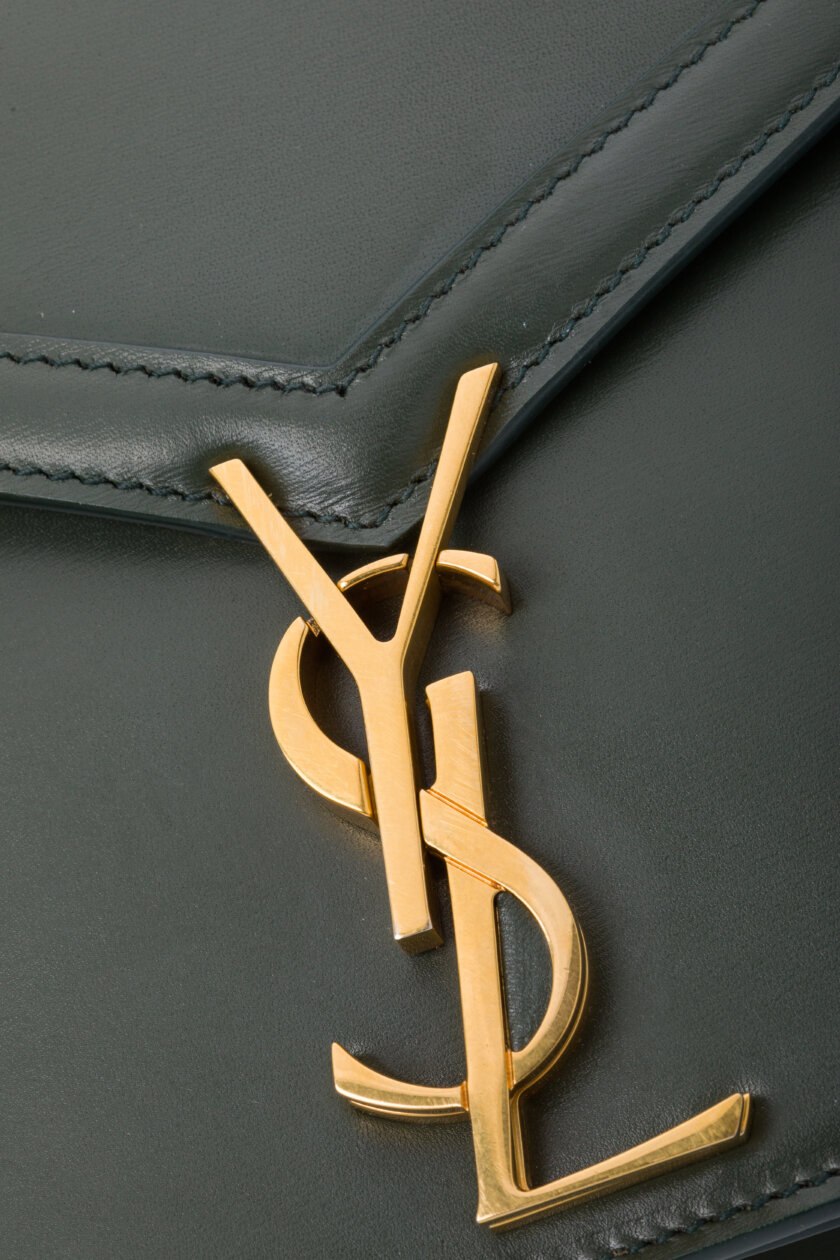 Genti | SAINT LAURENT Smooth Calfskin Monogram Cassandra Clasp Bag Dark Green