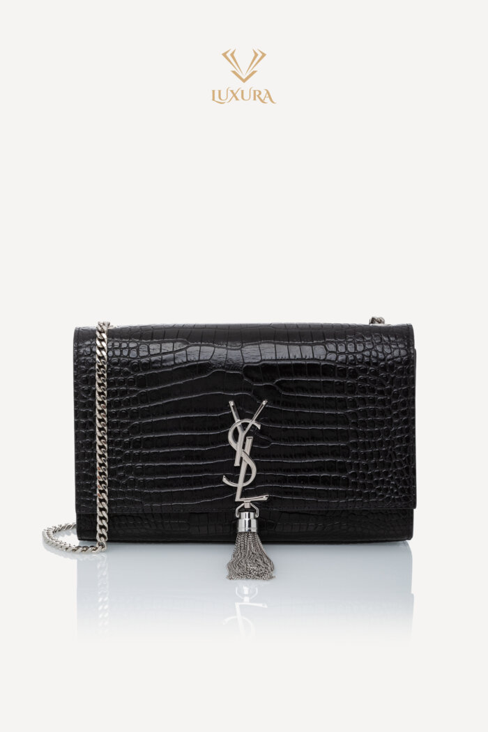 <span style="font-size: 10px; color: rgb(101, 101, 101);letter-spacing: .15em;">BEST DEAL</span><br><strong> SAINT LAURENT </strong><br><div style="margin-top:10px; font-size:16px;">Crocodile Embossed Medium Classic Monogram Kate Tassel Satchel Black</div><br>