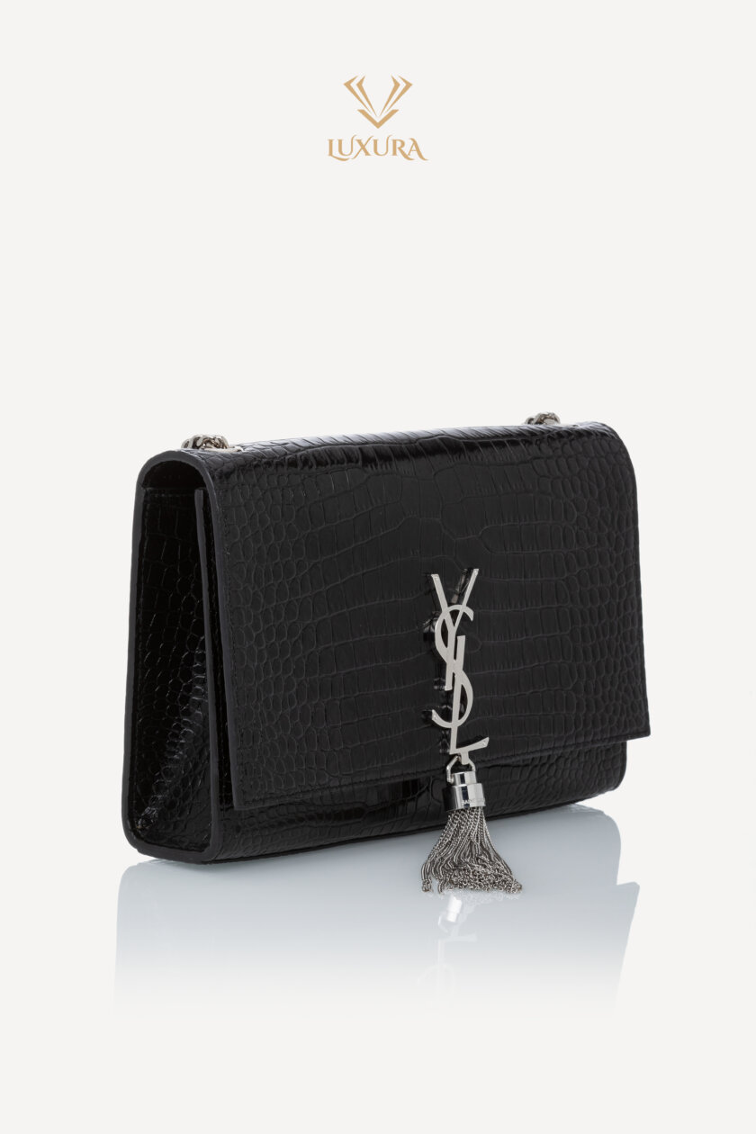<span style="font-size: 10px; color: rgb(101, 101, 101);letter-spacing: .15em;">BEST DEAL</span><br><strong> SAINT LAURENT </strong><br><div style="margin-top:10px; font-size:16px;">Crocodile Embossed Medium Classic Monogram Kate Tassel Satchel Black</div><br> - Image 3