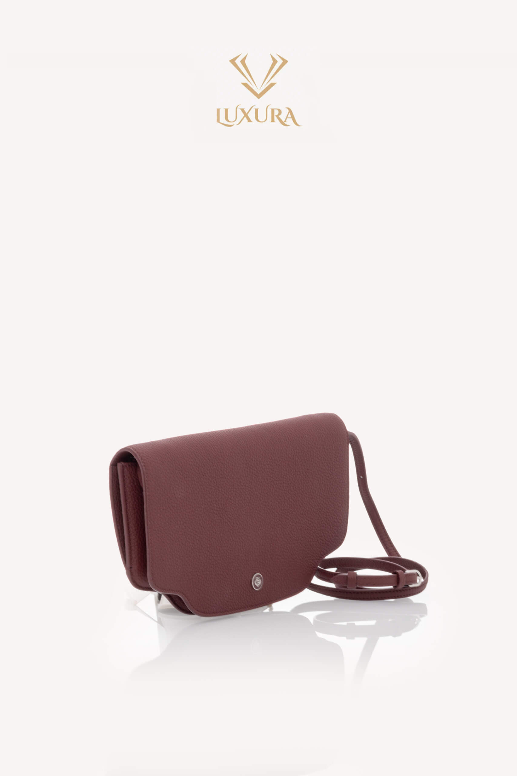 <span style="font-size: 10px; color: rgb(101, 101, 101);letter-spacing: .15em;">HARD TO FIND</span><br><strong> LORO PIANA </strong><br><div style="margin-top:10px; font-size:16px;"> Sesia Leather Crossbody Wallet Burgundy </div><br> - Image 4