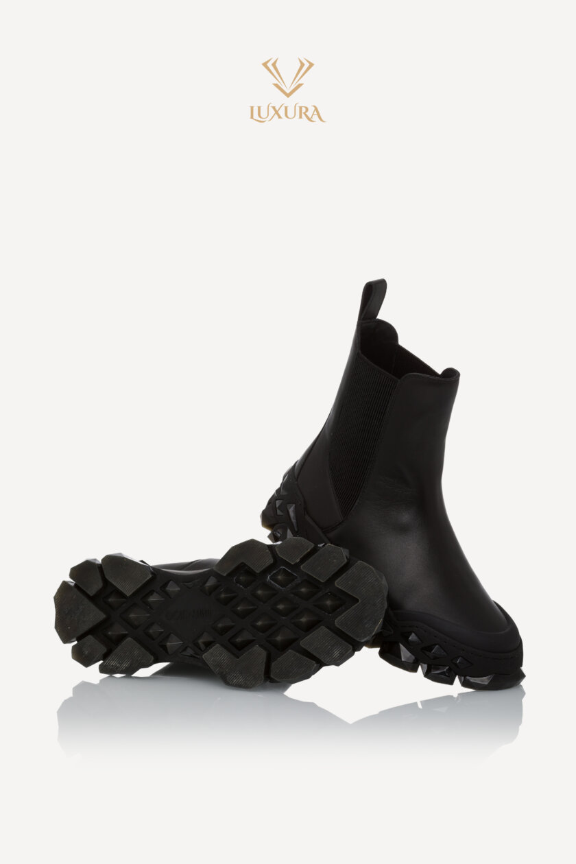 <span style="font-size: 10px; color: rgb(101, 101, 101);letter-spacing: .15em;">BEST DEAL</span><br><strong> JIMMY CHOO </strong><br><div style="margin-top:10px; font-size:16px;"> Diamond X Chelsea Boots Black Leather Sole 38.5 </div><br> - Image 16