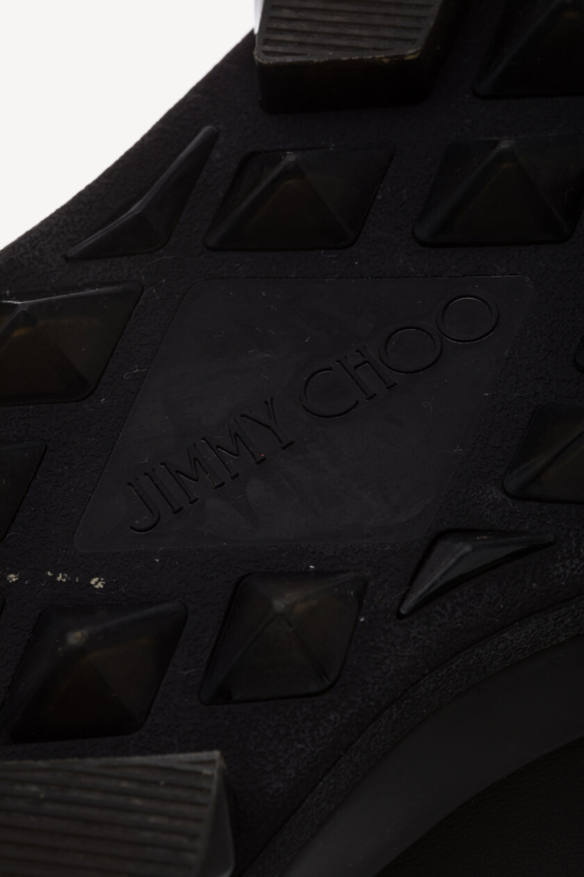 <span style="font-size: 10px; color: rgb(101, 101, 101);letter-spacing: .15em;">BEST DEAL</span><br><strong> JIMMY CHOO </strong><br><div style="margin-top:10px; font-size:16px;"> Diamond X Chelsea Boots Black Leather Sole 38.5 </div><br> - Image 15
