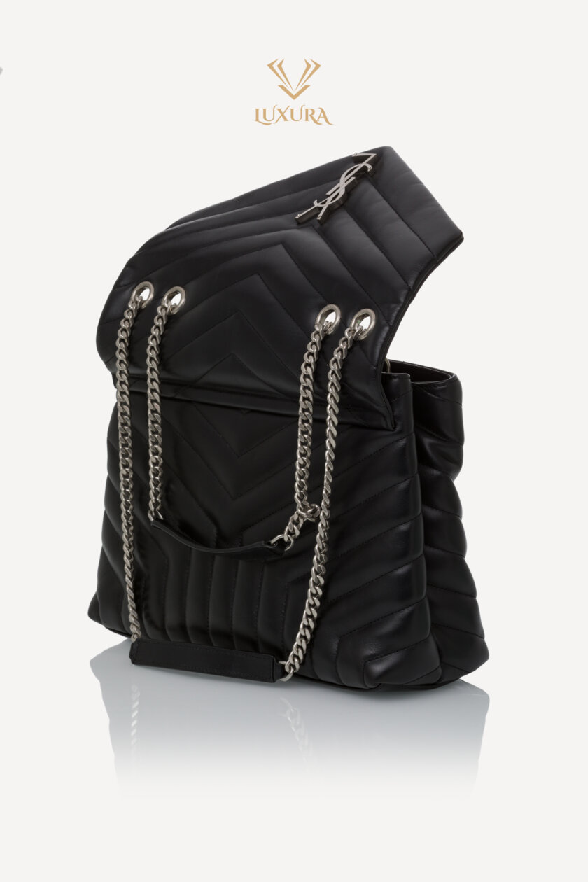 <span style="font-size: 10px; color: rgb(101, 101, 101);letter-spacing: .15em;">BEST DEAL</span><br><strong> SAINT LAURENT </strong><br><div style="margin-top:10px; font-size:16px;"> Calfskin Y Quilted Monogram Medium Loulou Chain Satchel Black </div><br> - Image 9