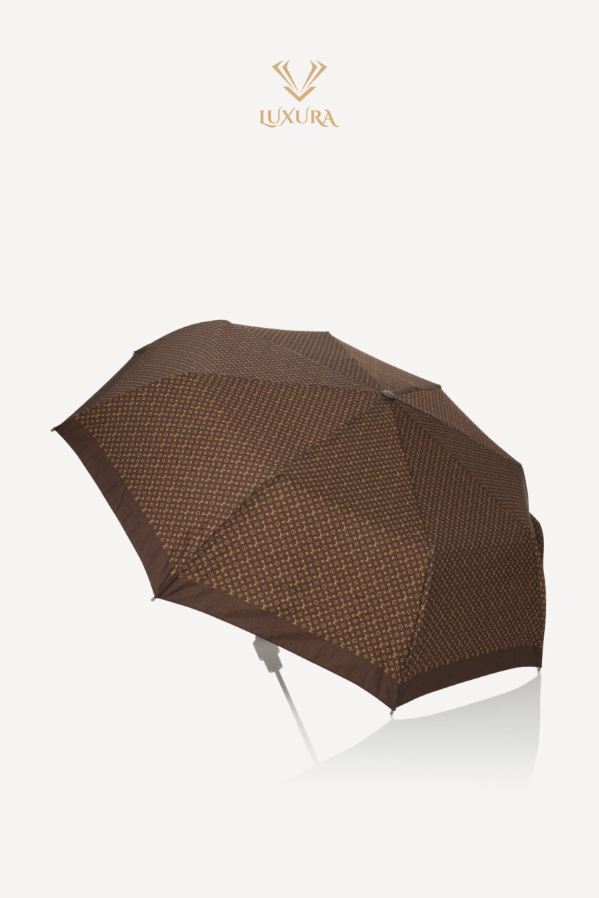 <span style="font-size: 10px; color: rgb(101, 101, 101);letter-spacing: .15em;">HARD TO FIND</span><br><strong> LOUIS VUITTON </strong><br><div style="margin-top:10px; font-size:16px;"> Monogram Ondees Umbrella Marron</div><br> - Image 6