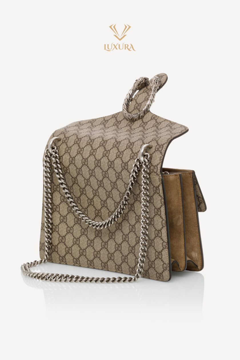 <span style="font-size: 10px; color: rgb(101, 101, 101);letter-spacing: .15em;"> BEST DEAL</span><br><strong> GUCCI </strong><br><div style="margin-top:10px; font-size:16px;"> Dionysus Medium Shoulder Bag Beige Ebony GG Supreme</div><br> - Image 7