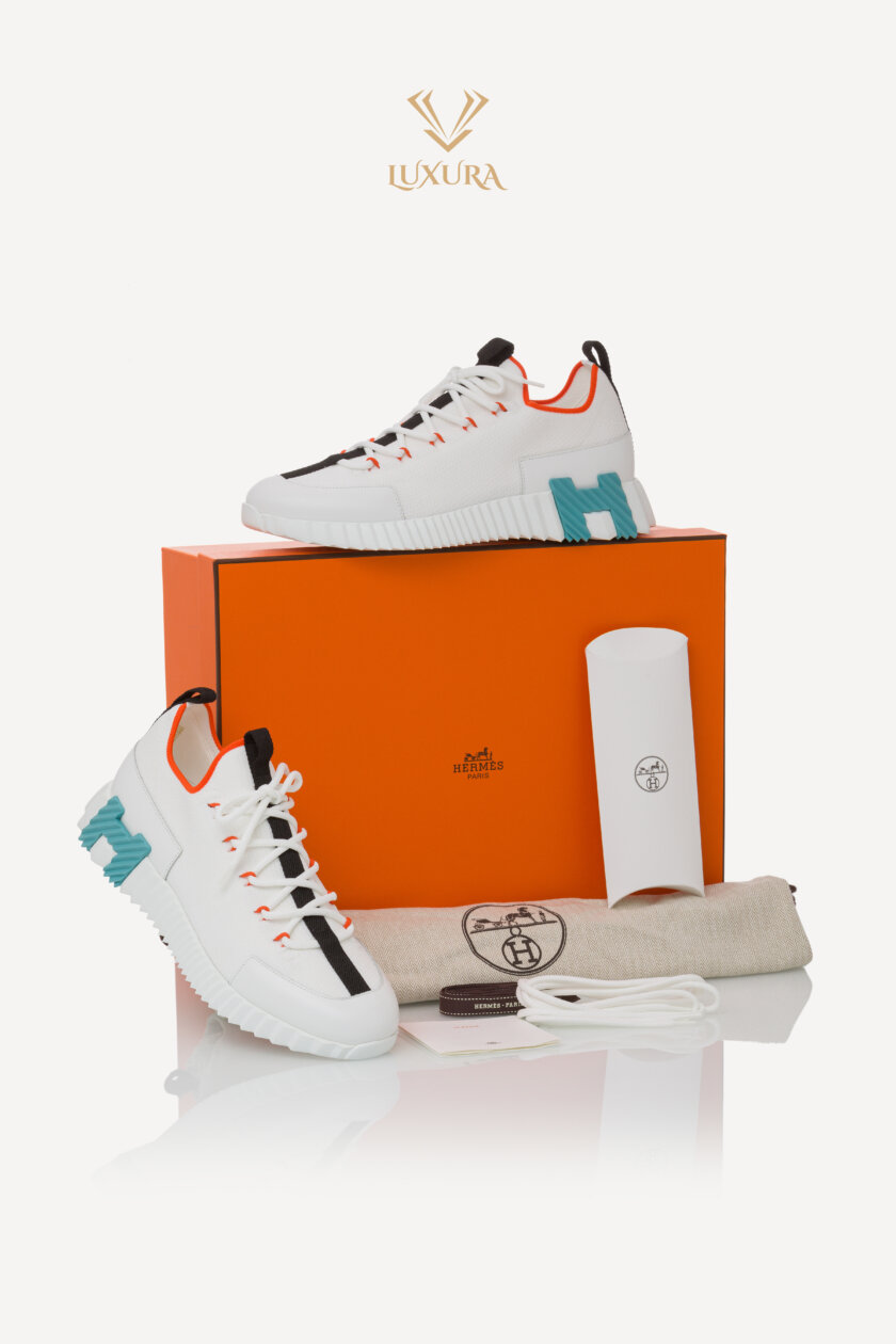 <span style="font-size: 10px; color: rgb(101, 101, 101);letter-spacing: .15em;">HARD TO FIND</span><br><strong> HERMES </strong><br><div style="margin-top:10px; font-size:16px;"> Lift Slip-on Sneaker Multicolore Blanc 38</div><br> - Image 2