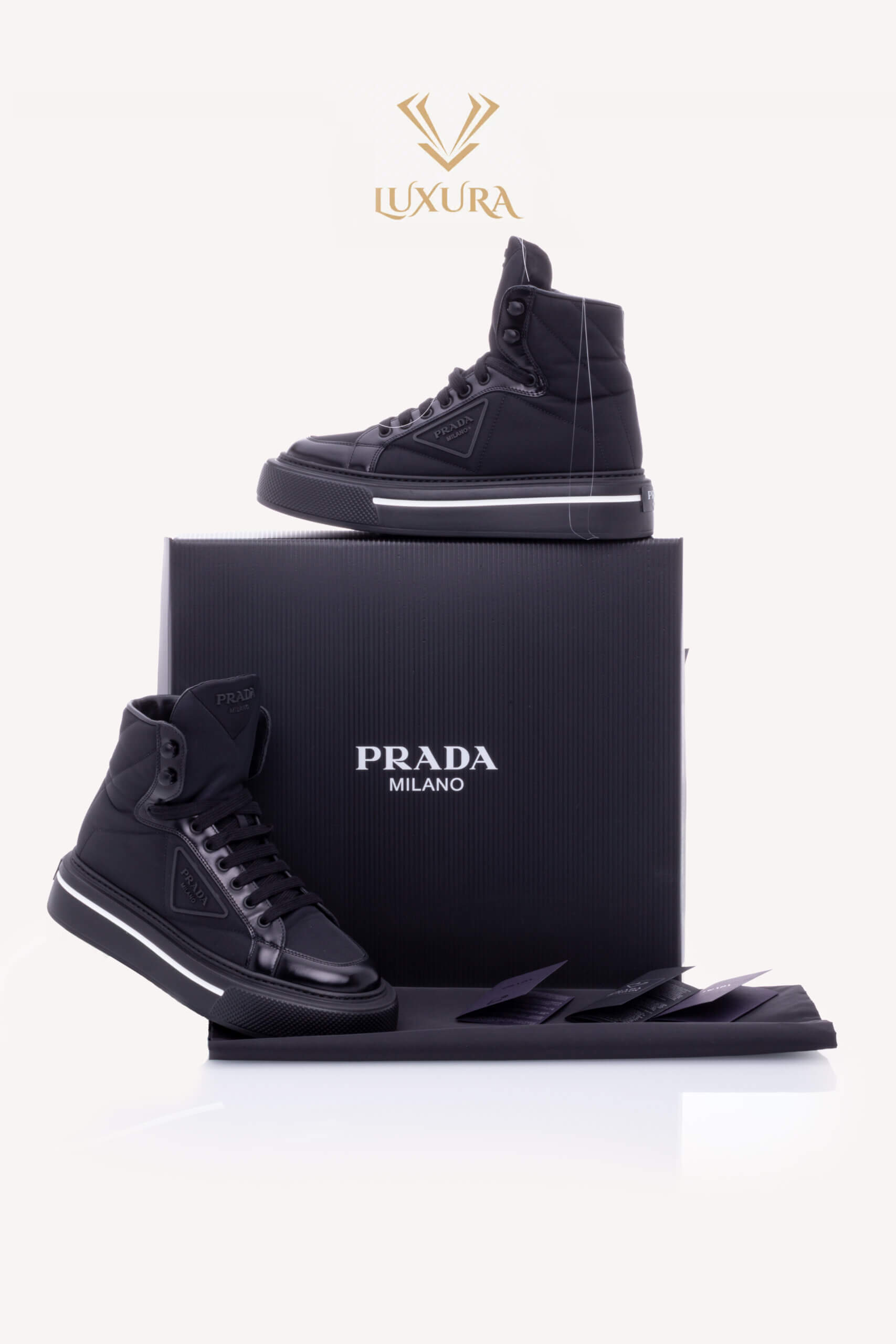 <span style="font-size: 10px; color: rgb(101, 101, 101);letter-spacing: .15em;">HARD TO FIND</span><br><strong> PRADA </strong><br><div style="margin-top:10px; font-size:16px;"> High Top Tonal Panel Sneakers 37.5 </div><br> - Image 2