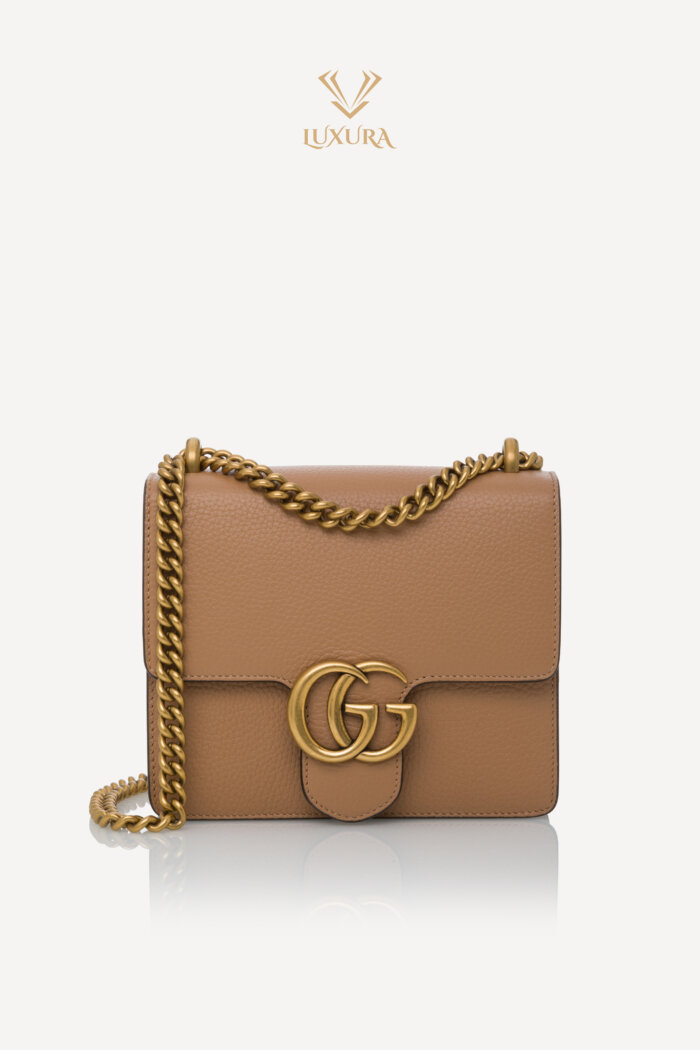 <span style="font-size: 10px; color: rgb(101, 101, 101);letter-spacing: .15em;">HARD TO FIND</span><br><strong> GUCCI </strong><br><div style="margin-top:10px;font-size:16px;"> GG Marmont Cellarius Crossbody Bag Brown </div><br>