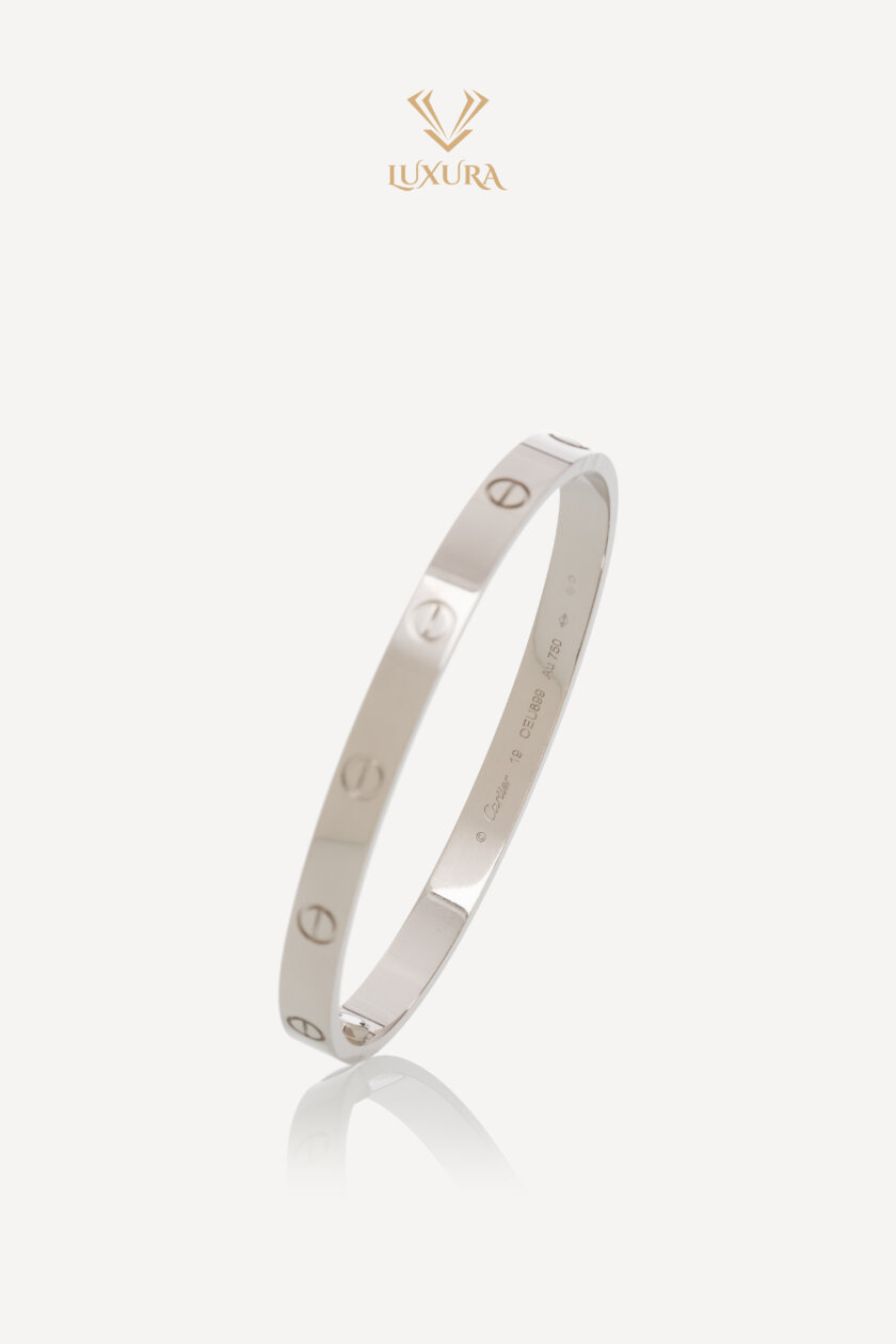 <span style="font-size: 10px; color: rgb(101, 101, 101);letter-spacing: .15em;">BEST DEAL</span><br><strong> CARTIER </strong><br><div style="margin-top:10px; font-size:16px;"> Love Bracelet Classic Model White Gold 19 </div><br> - Image 6
