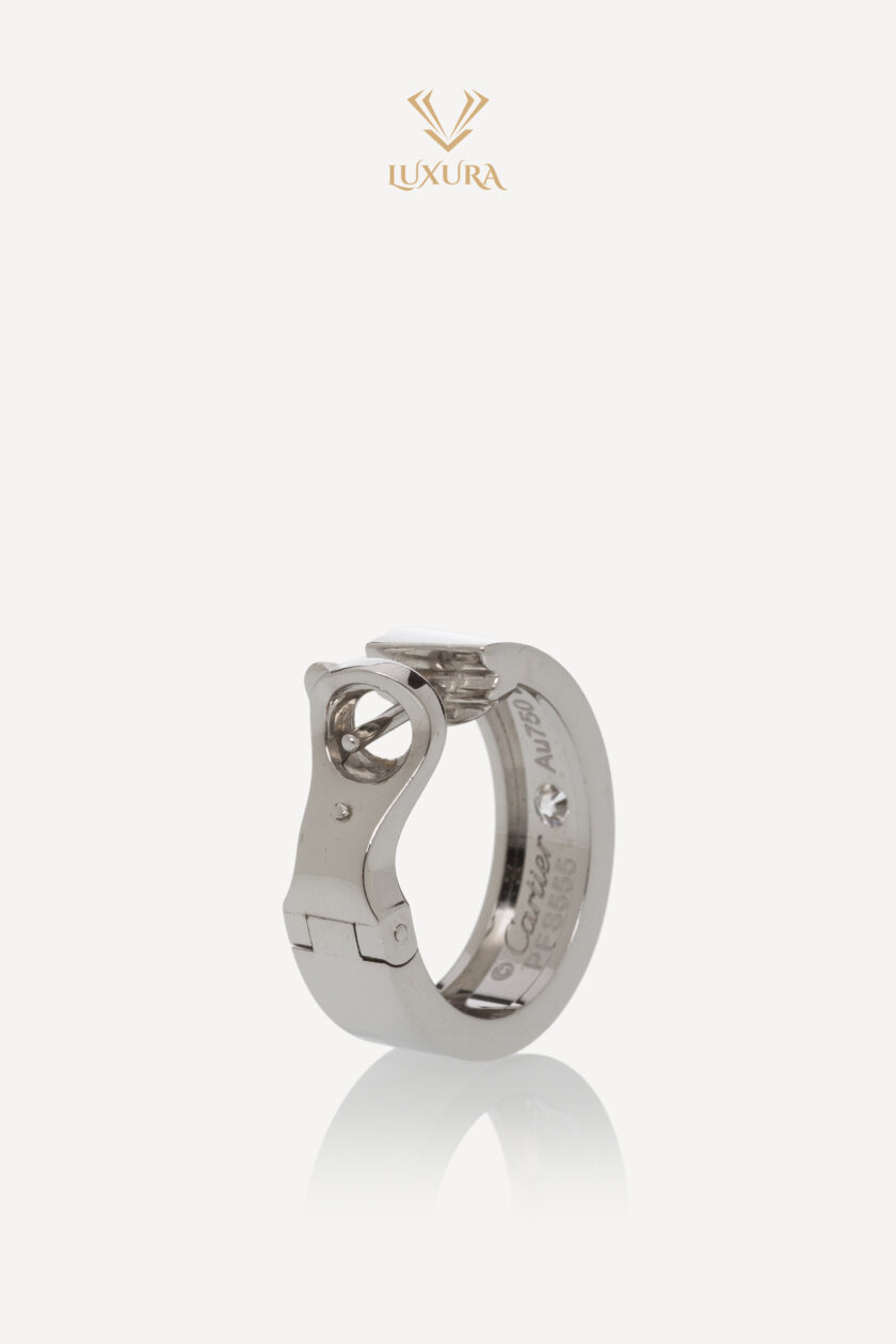 <span style="font-size: 10px; color: rgb(101, 101, 101);letter-spacing: .15em;">HARD TO FIND</span><br><strong> CARTIER </strong><br><div style="margin-top:10px; font-size:16px;"> Love Hoop Earrings Classic Model 2 Diamonds White Gold </div><br> - Image 11