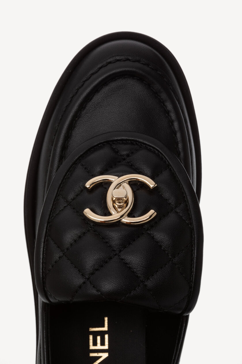 Incaltaminte | CHANEL Black Leather Turnlock Loafers 35