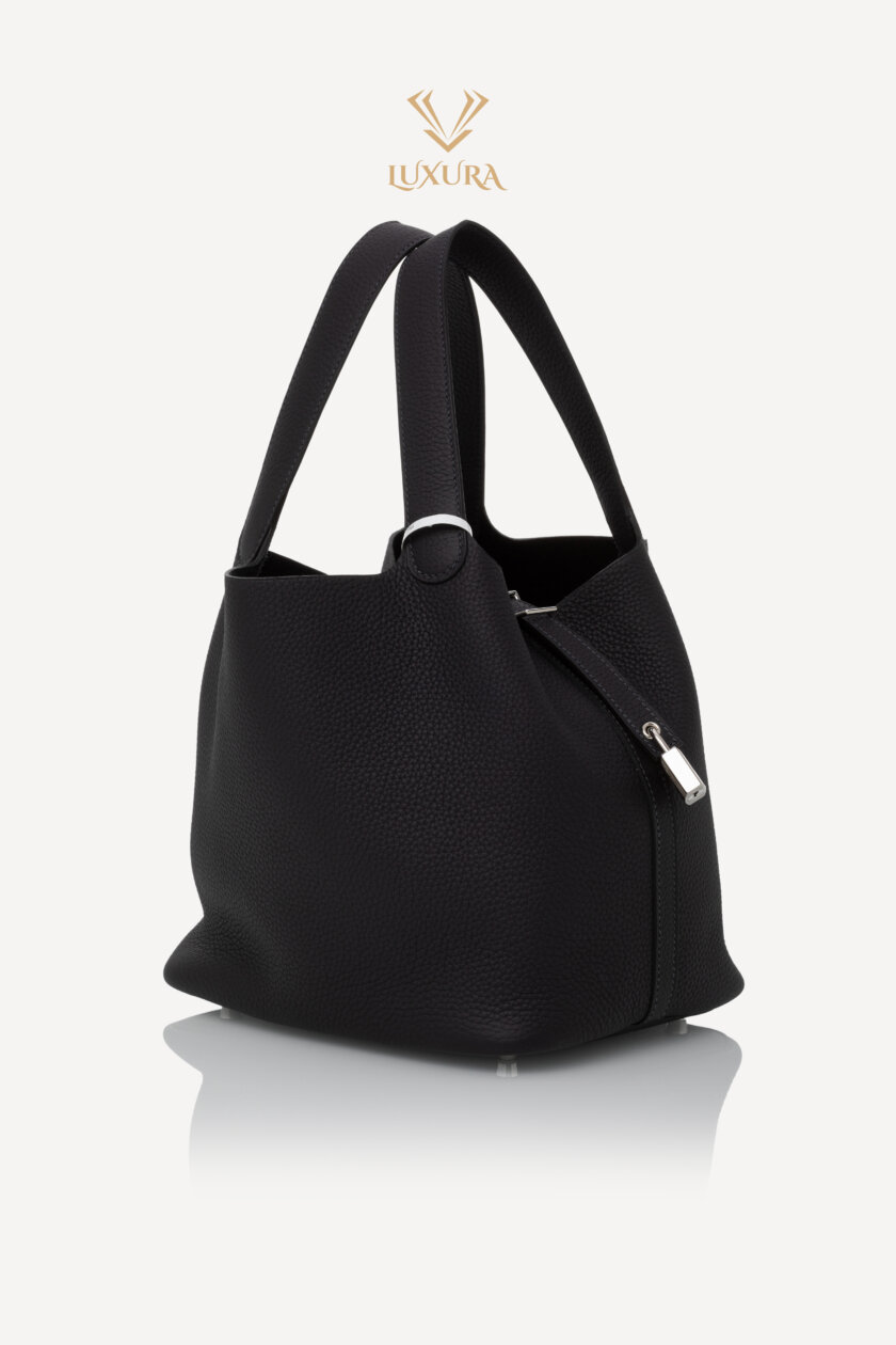 <span style="font-size: 10px; color: rgb(101, 101, 101);letter-spacing: .15em;">HARD TO FIND</span><br><strong>HERMES </strong><br><div style="margin-top:10px; font-size:16px;">Taurillon Clemence Picotin Lock 22 MM Caban</div><br> - Image 3