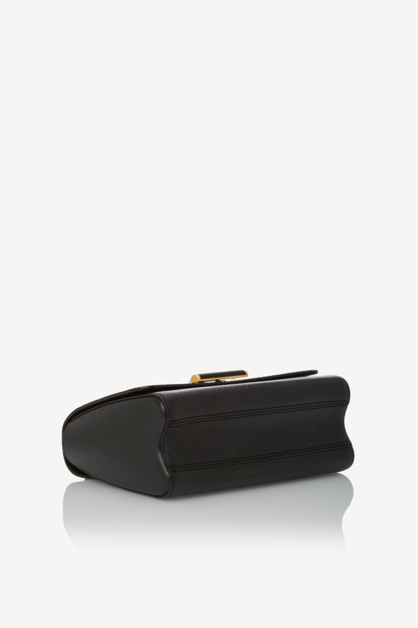 <span style="font-size: 10px; color: rgb(101, 101, 101);letter-spacing: .15em;">HARD TO FIND</span><br><strong> LOUIS VUITTON </strong><br><div style="margin-top:10px; font-size:16px;">Epi Twist Braided Strap Shoulder Bag MM Black M21117</div><br> - Image 15