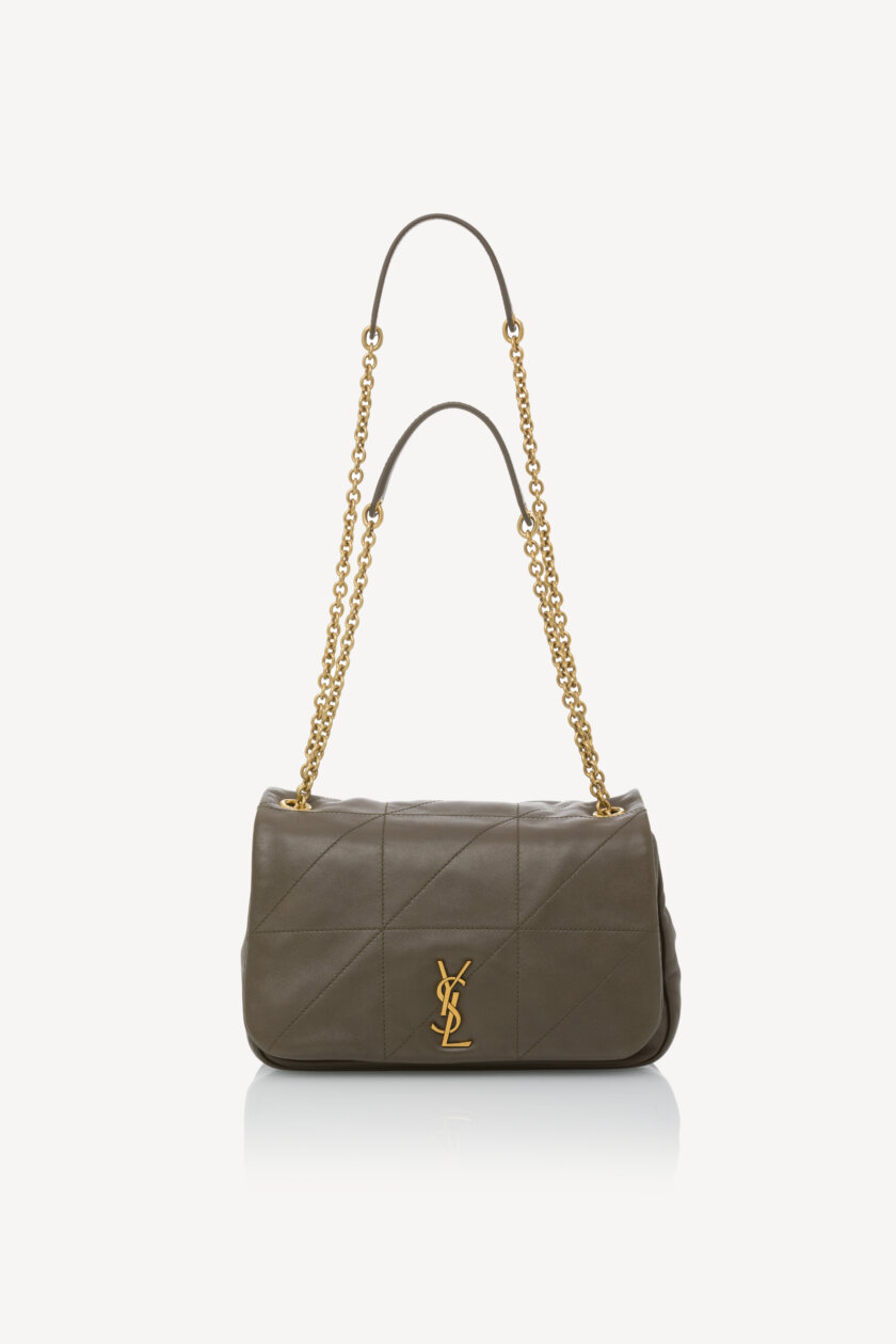 <span style="font-size: 10px; color: rgb(101, 101, 101);letter-spacing: .15em;">HARD TO FIND</span><br><strong> SAINT LAURENT </strong><br><div style="margin-top:10px; font-size:16px;">Small Jamie 4.3 Chain Bag Light Musk</div><br> - Image 7