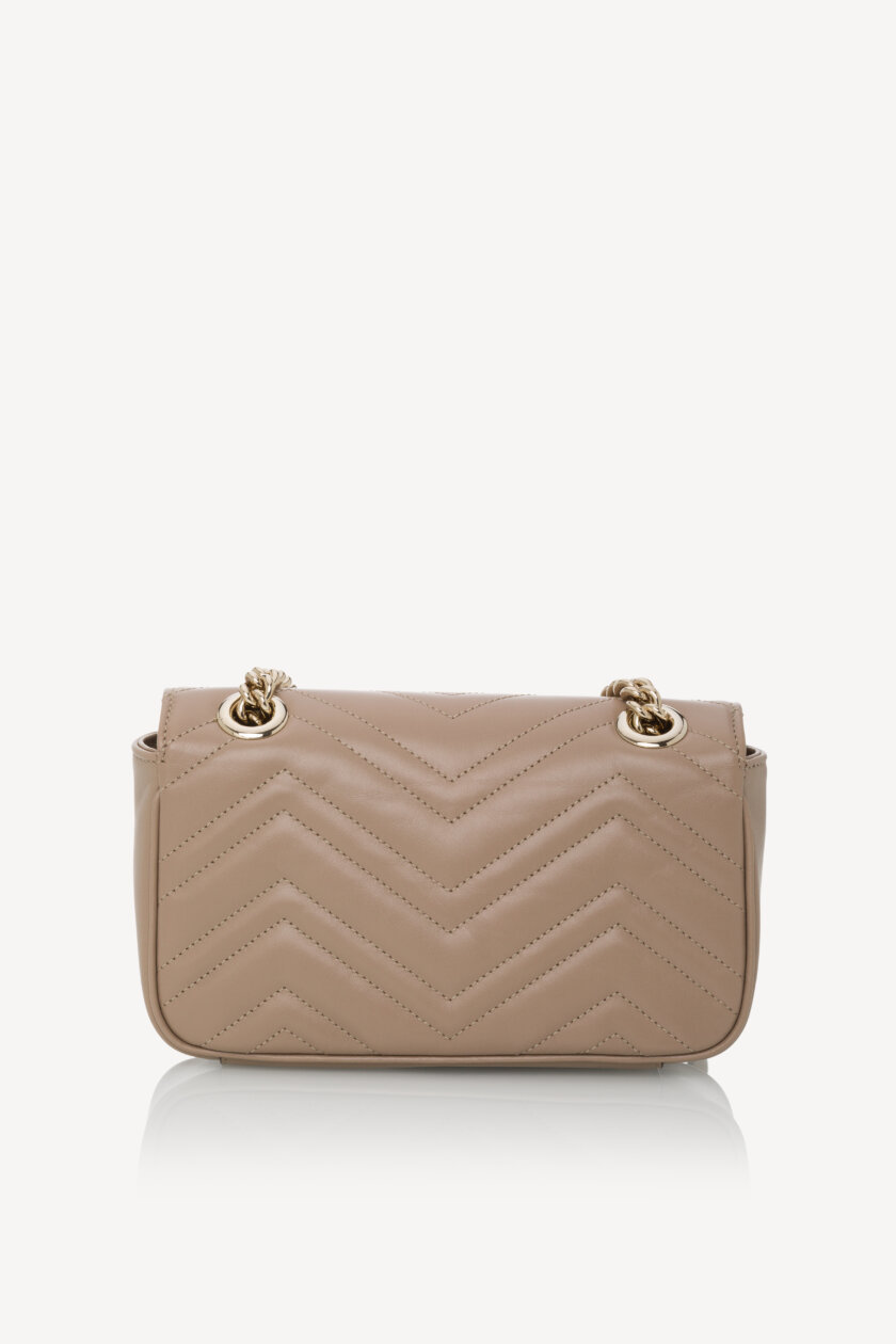 <span style="font-size: 10px; color: rgb(101, 101, 101);letter-spacing: .15em;">NEW COLLECTION</span><br><strong> GUCCI </strong><br><div style="margin-top:10px; font-size:16px;">GG Marmont Small Shoulder Bag Dove Gray Skin</div><br> - Image 6