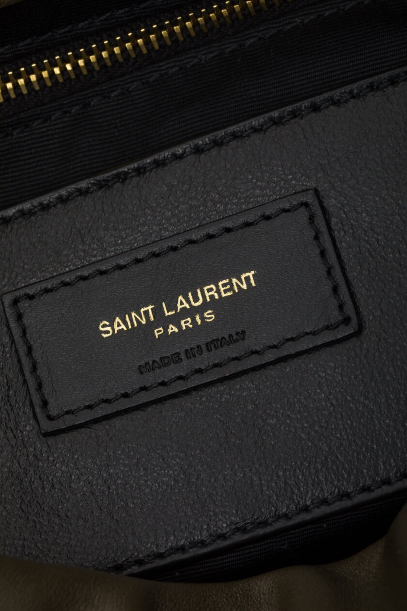 <span style="font-size: 10px; color: rgb(101, 101, 101);letter-spacing: .15em;">HARD TO FIND</span><br><strong> SAINT LAURENT </strong><br><div style="margin-top:10px; font-size:16px;">Small Jamie 4.3 Chain Bag Light Musk</div><br> - Image 17