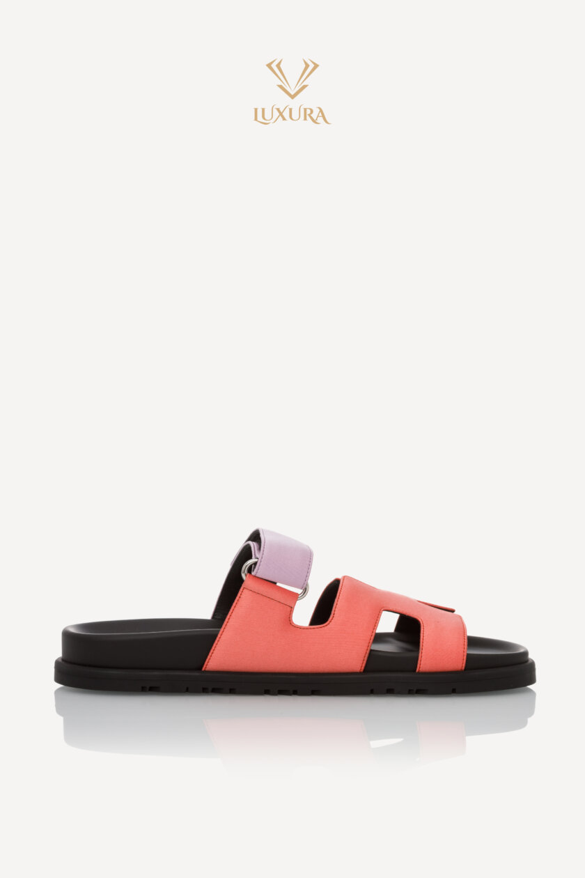 <span style="font-size: 10px; color: rgb(101, 101, 101);letter-spacing: .15em;">HARD TO FIND</span><br><strong> HERMES </strong><br><div style="margin-top:10px; font-size:16px;">Chypre Sandal Rose Peche Violet Petale 37.5 ( true size 36,5 )</div><br> - Image 9