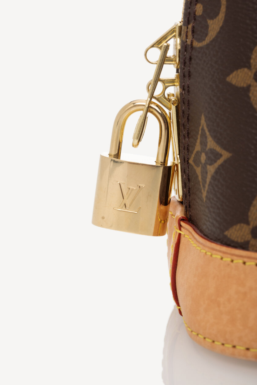 Party | LOUIS VUITTON Alma BB Monogram Canvas M46990