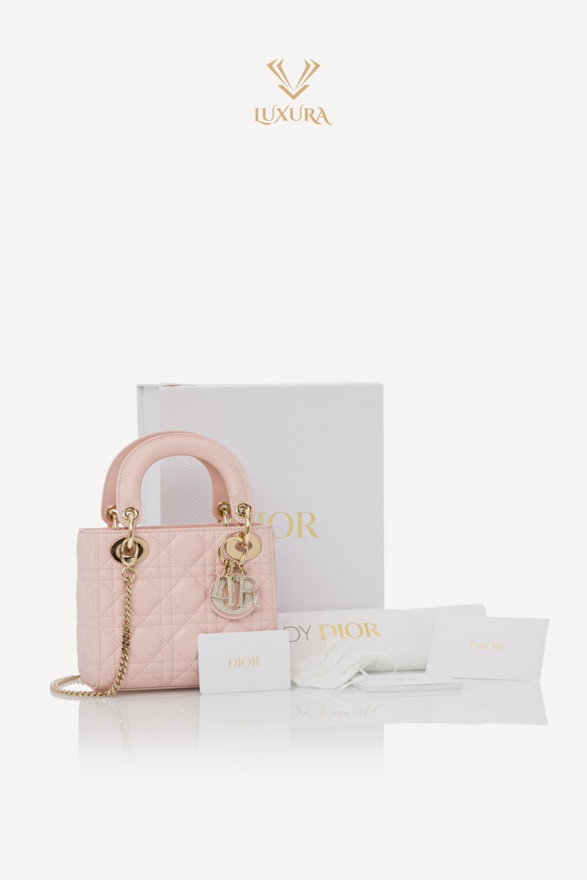Casti | DIOR Mini Lady Dior Bag Powder Pink Cannage Lambskin
