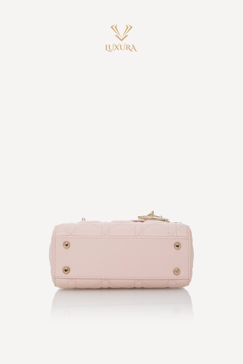 Casti | DIOR Mini Lady Dior Bag Powder Pink Cannage Lambskin
