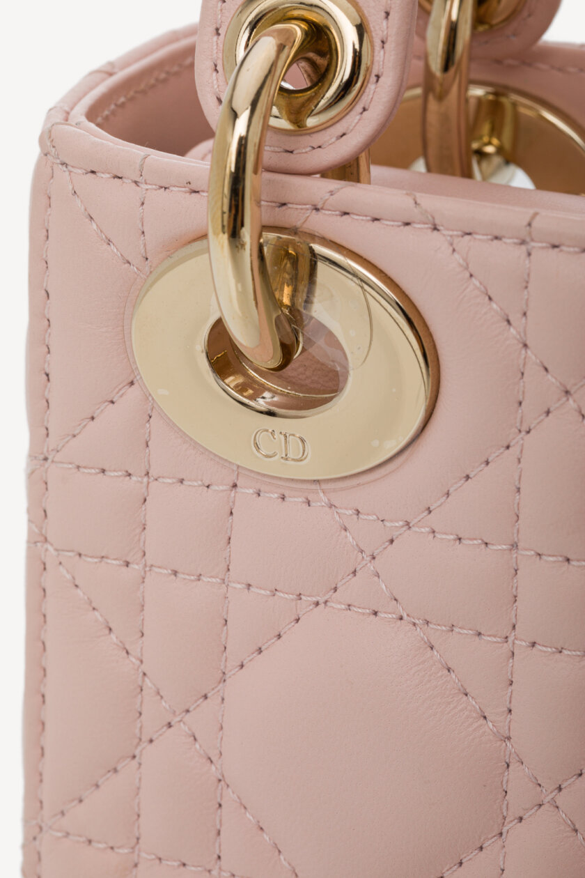 Casti | DIOR Mini Lady Dior Bag Powder Pink Cannage Lambskin