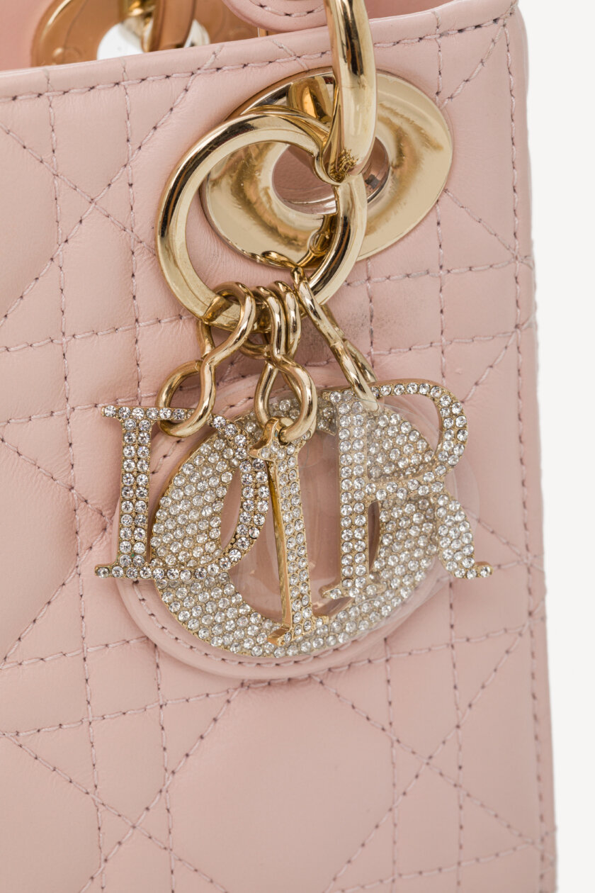 Casti | DIOR Mini Lady Dior Bag Powder Pink Cannage Lambskin