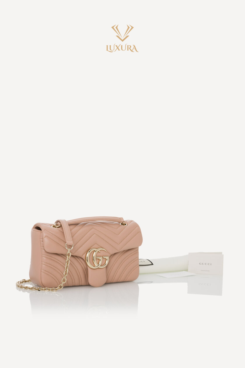 <span style="font-size: 10px; color: rgb(101, 101, 101);letter-spacing: .15em;">NEW COLLECTION</span><br><strong> GUCCI </strong><br><div style="margin-top:10px; font-size:16px;">GG Marmont Medium Shoulder Bag Beige Poudre</div><br> - Image 2